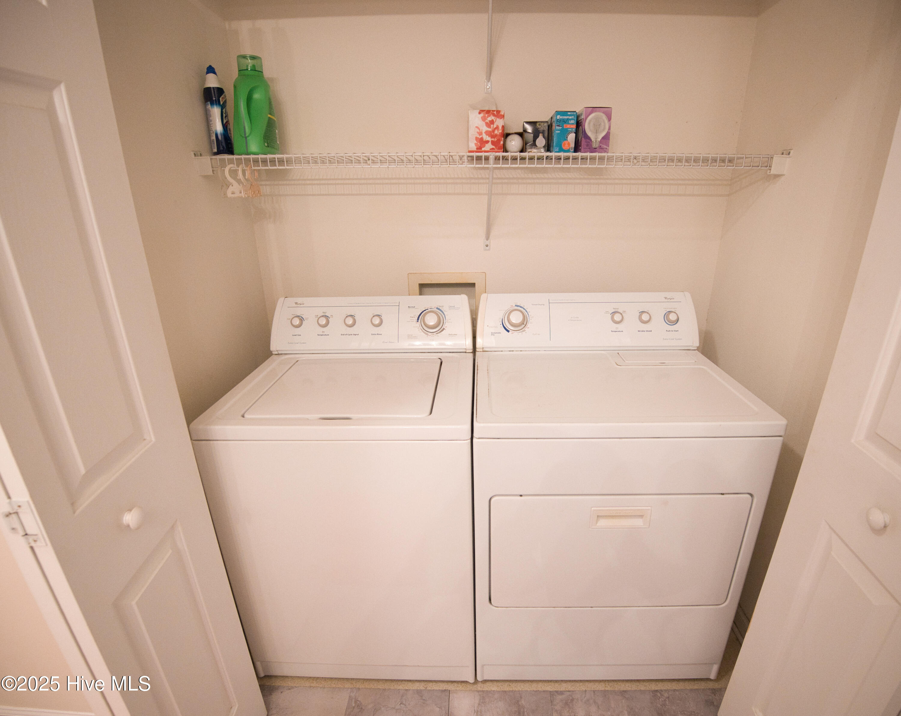 100546410 | Photo 34