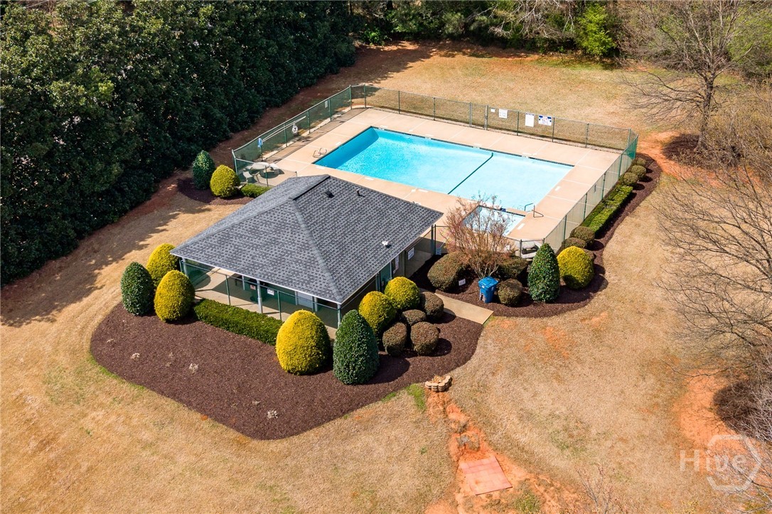 121 Ashbrook Drive