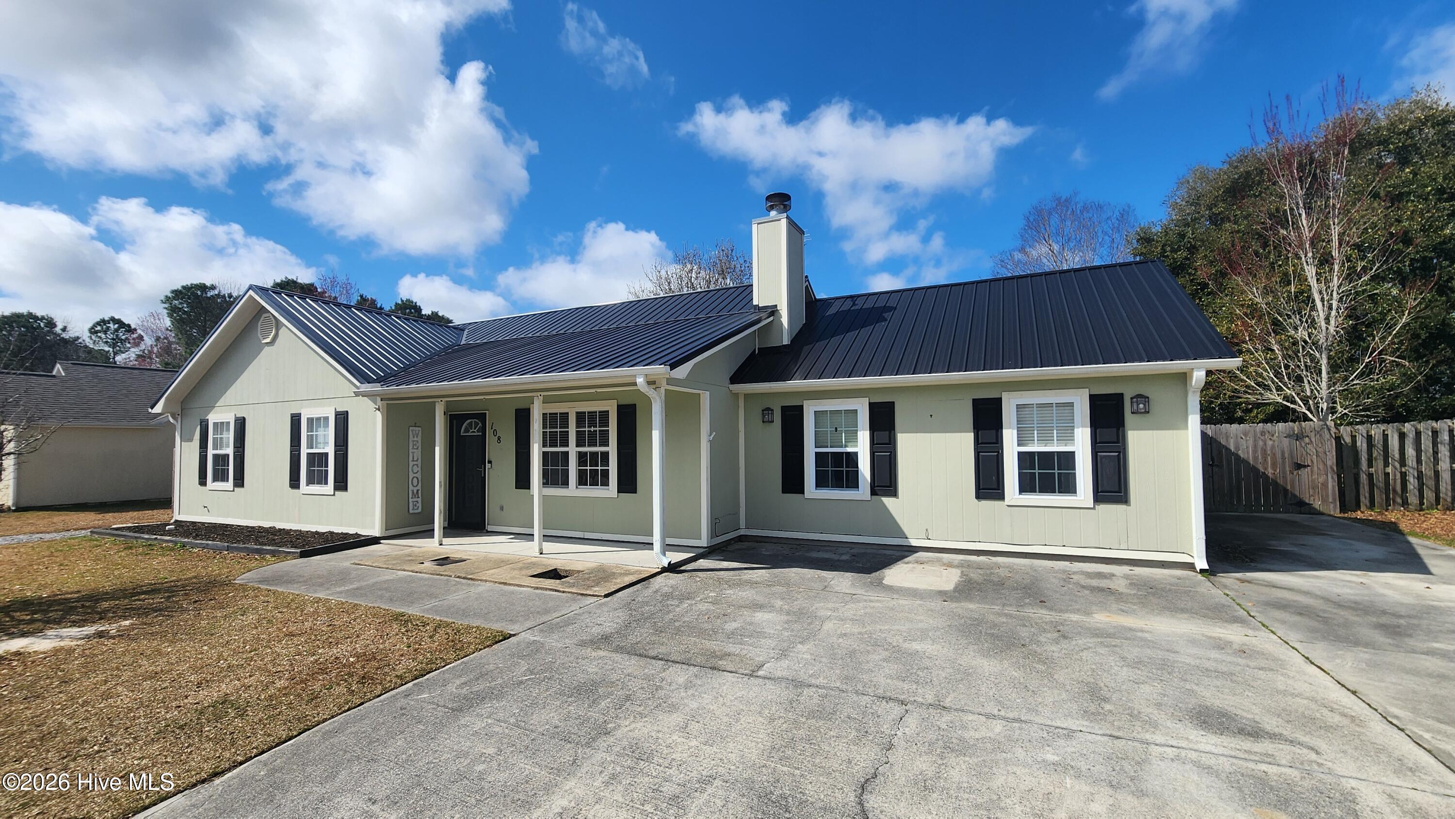 Homes for sale in Hubert, NC | 108 Foxlair Dr, Hubert, NC 28539 | MLS# 100558935