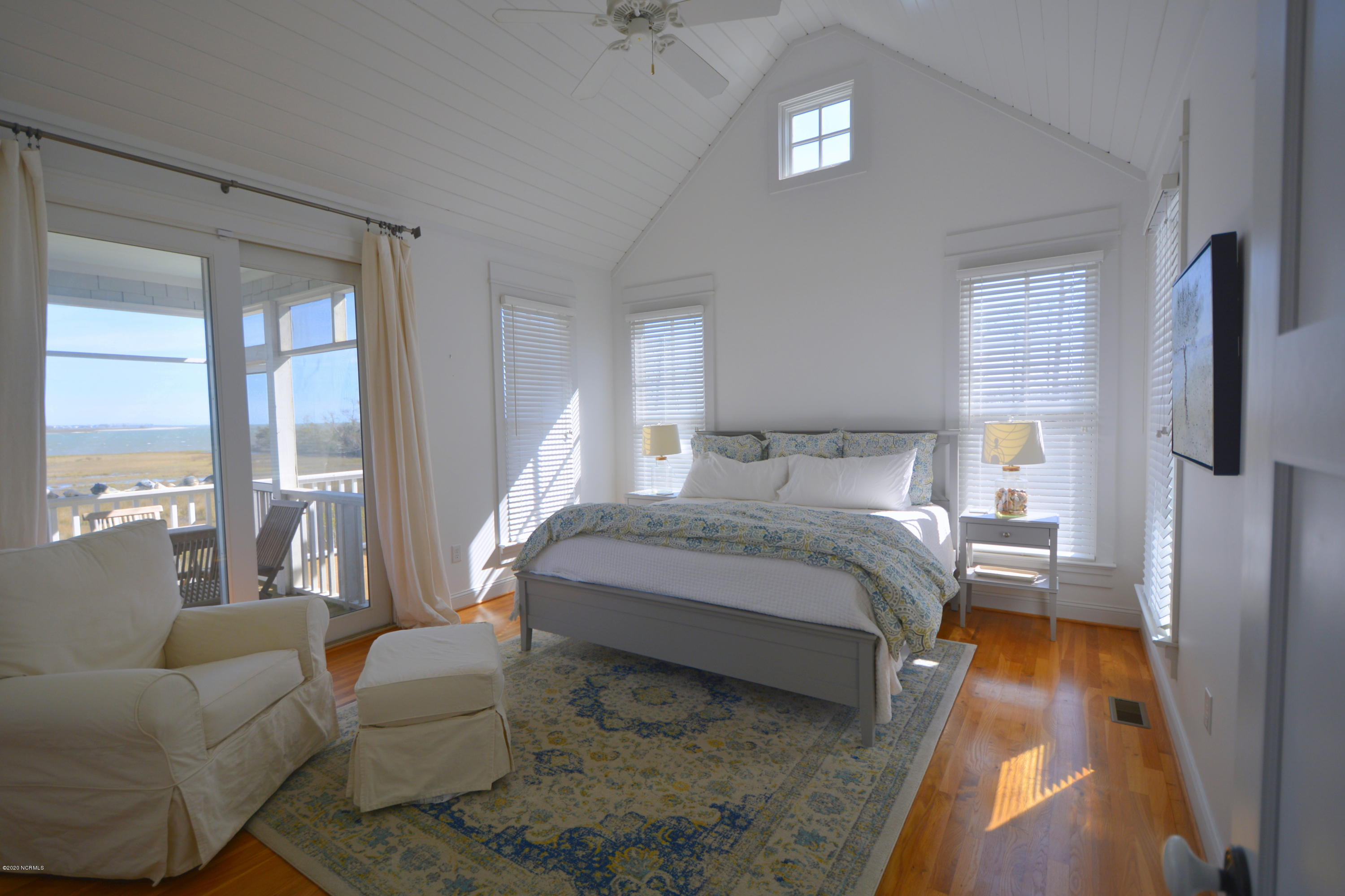 141 East Drive,Harkers Island