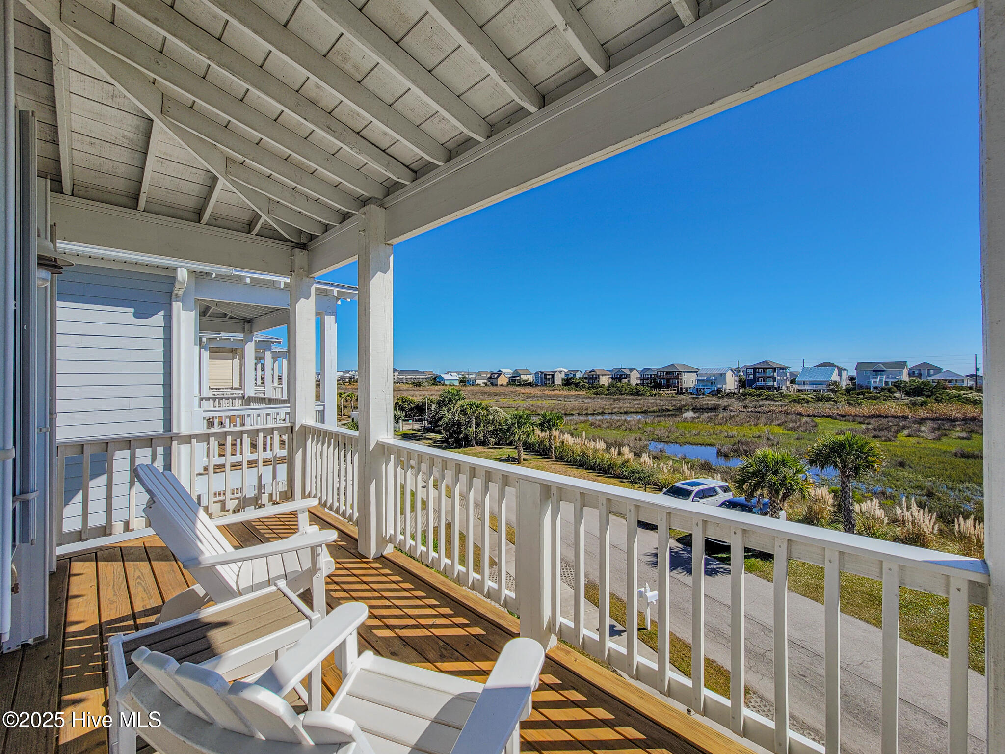 100540688 | Photo 33