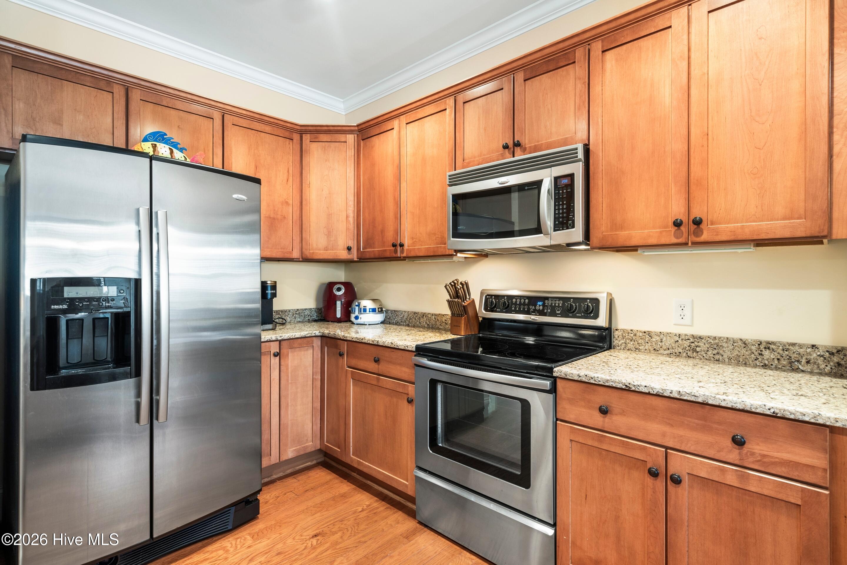 100550560 | Photo 27