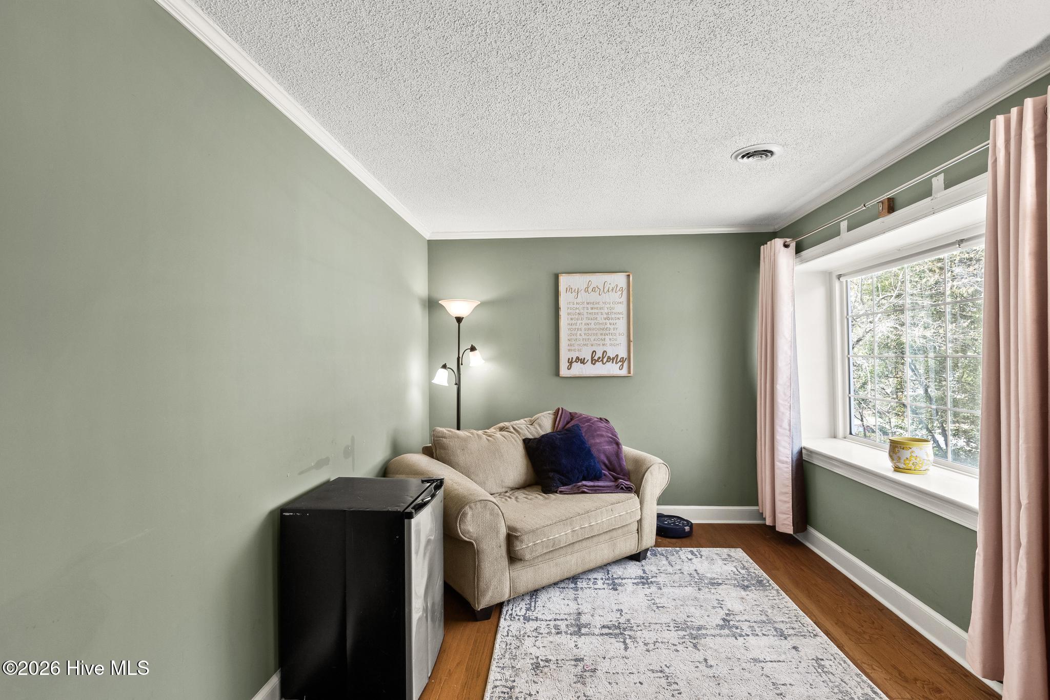 100563926 | Photo 27