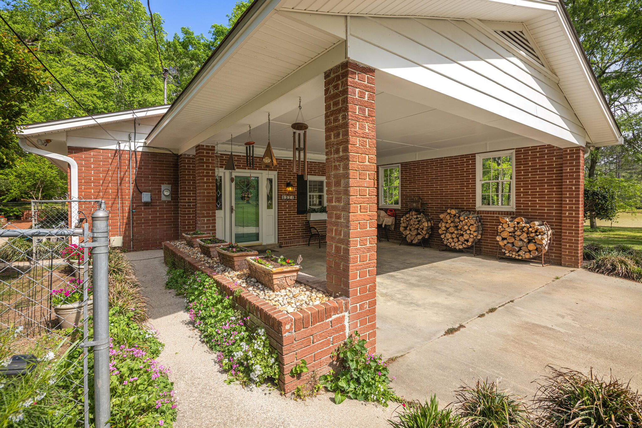 69-6521 Stranford Road-46