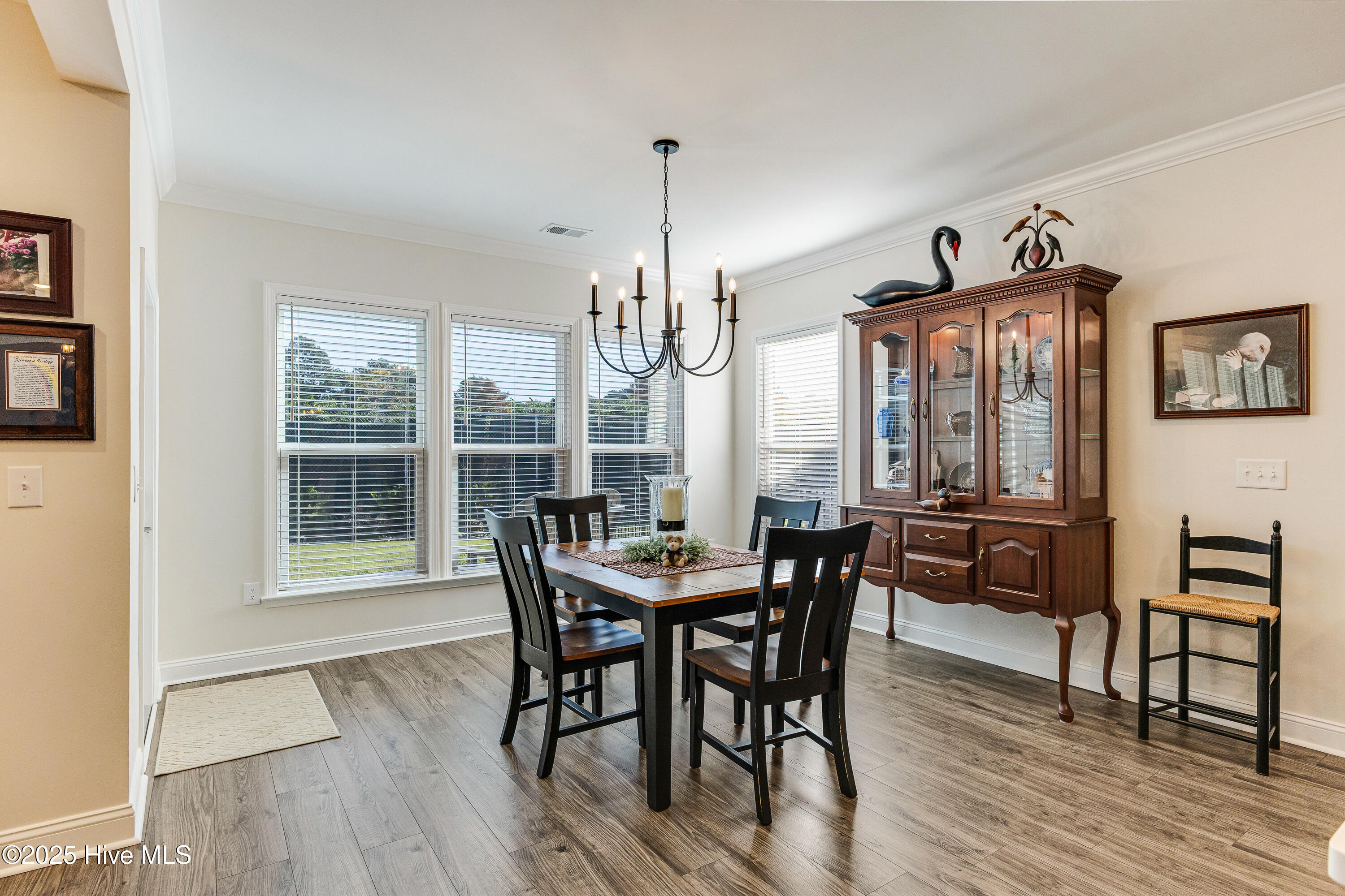 100544434 | Photo 10