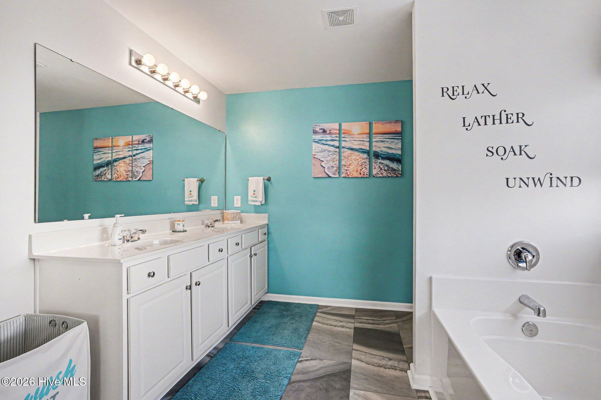 717 Tartans Glen Street NW, Calabash, NC 28467 – photo 23: 021_file_6634