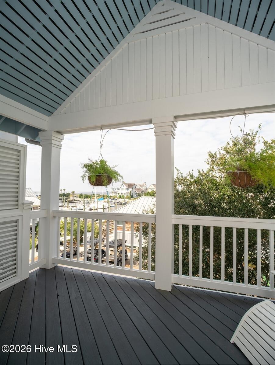 100559569 | Photo 53