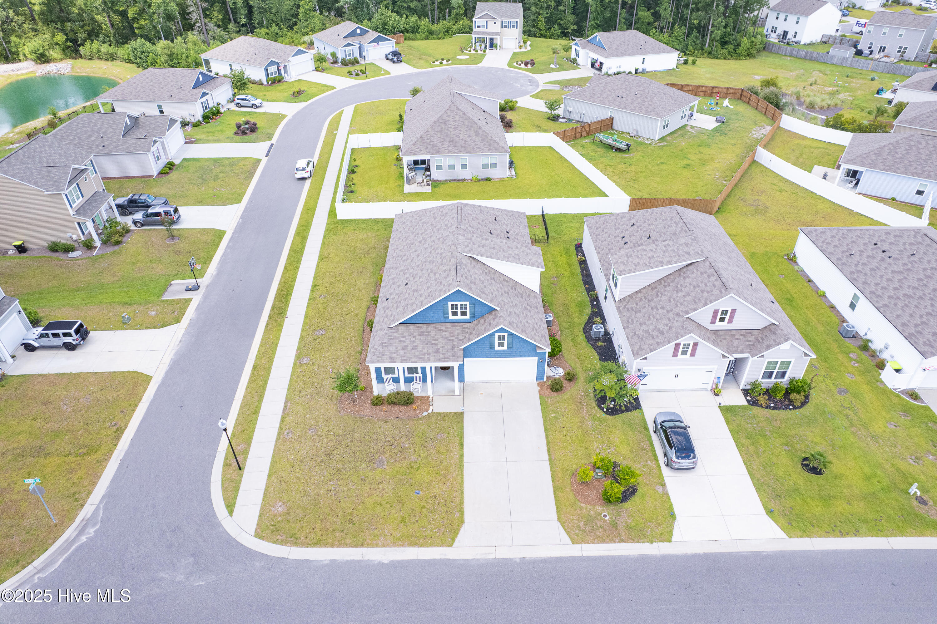 100521011 | Photo 29