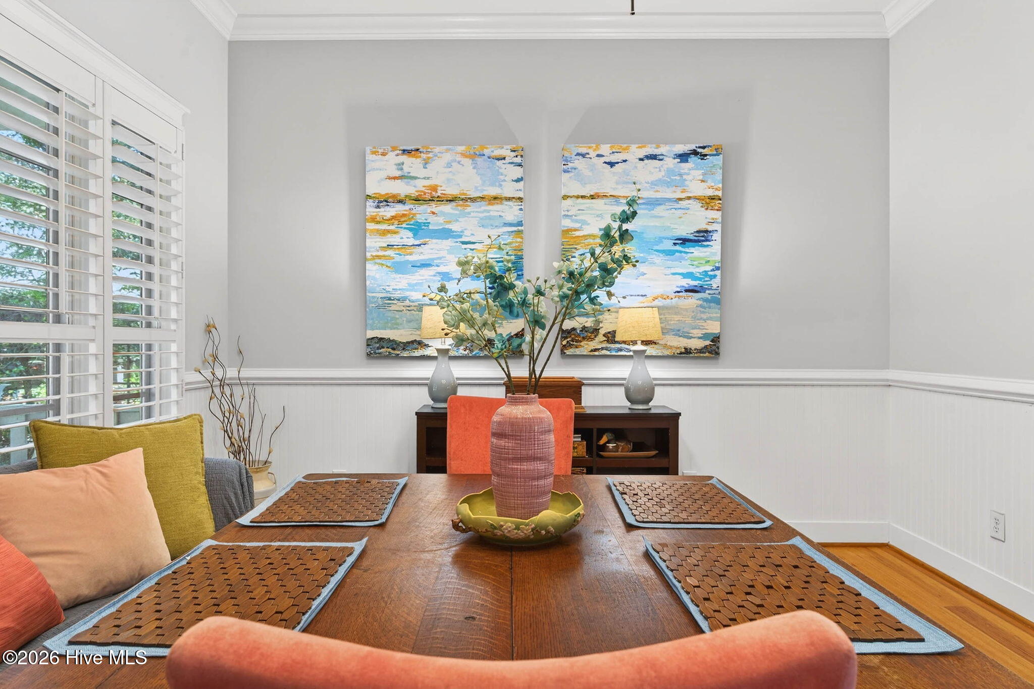 100564993 | Photo 21