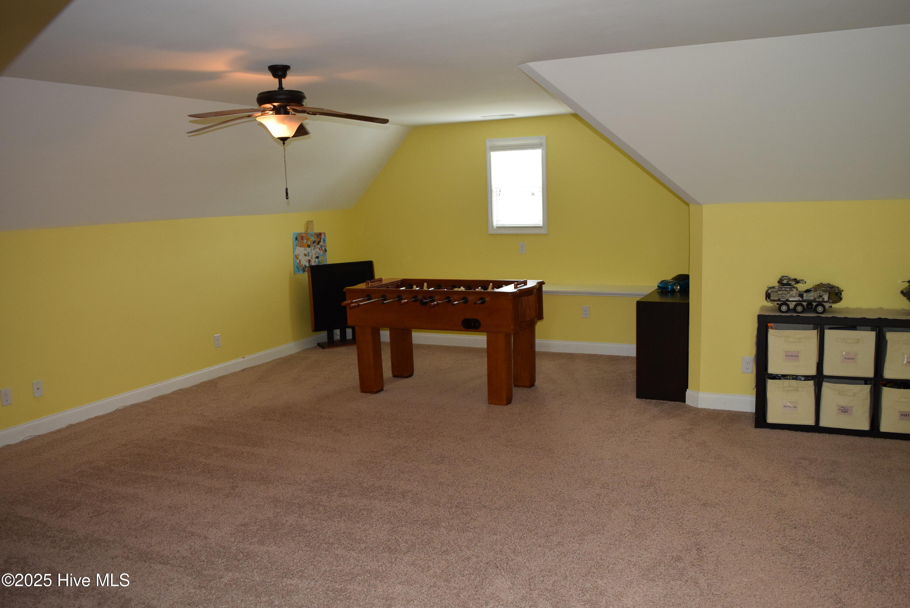 100566647 | Photo 46