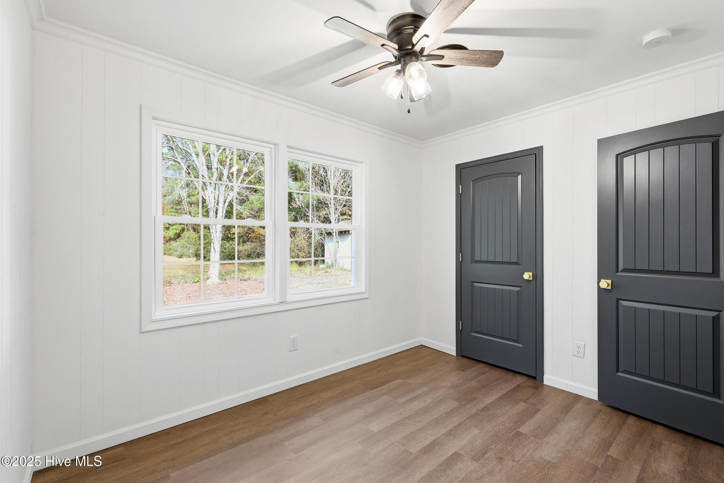 100542966 | Photo 22