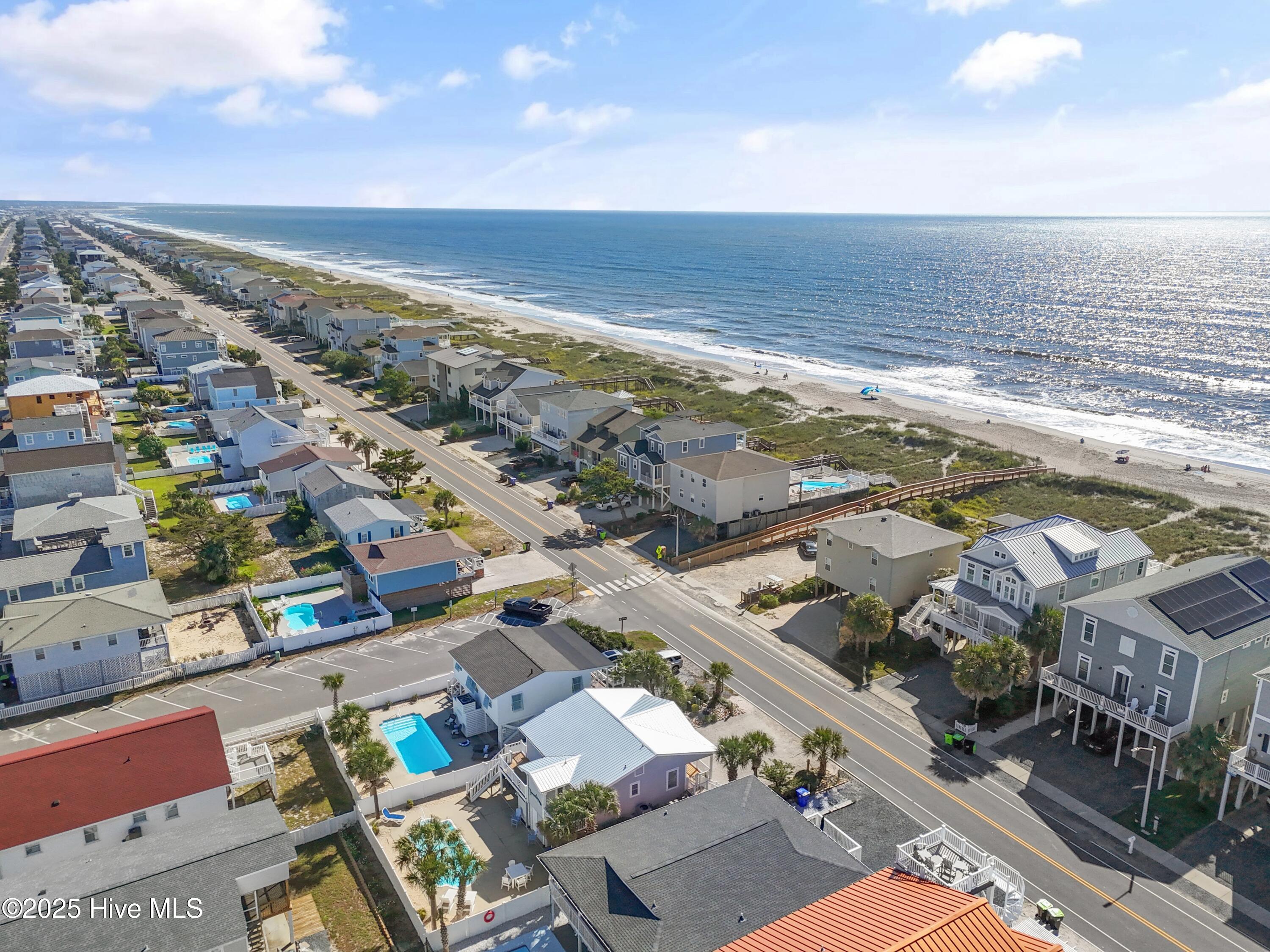 100535227 | Photo 63