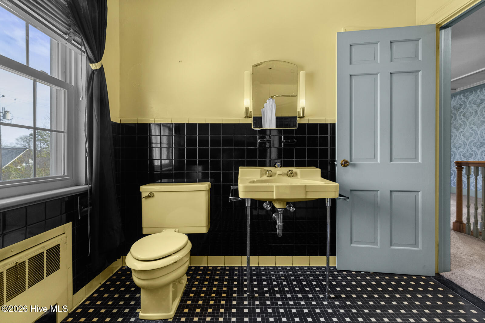 100557416 | Photo 53