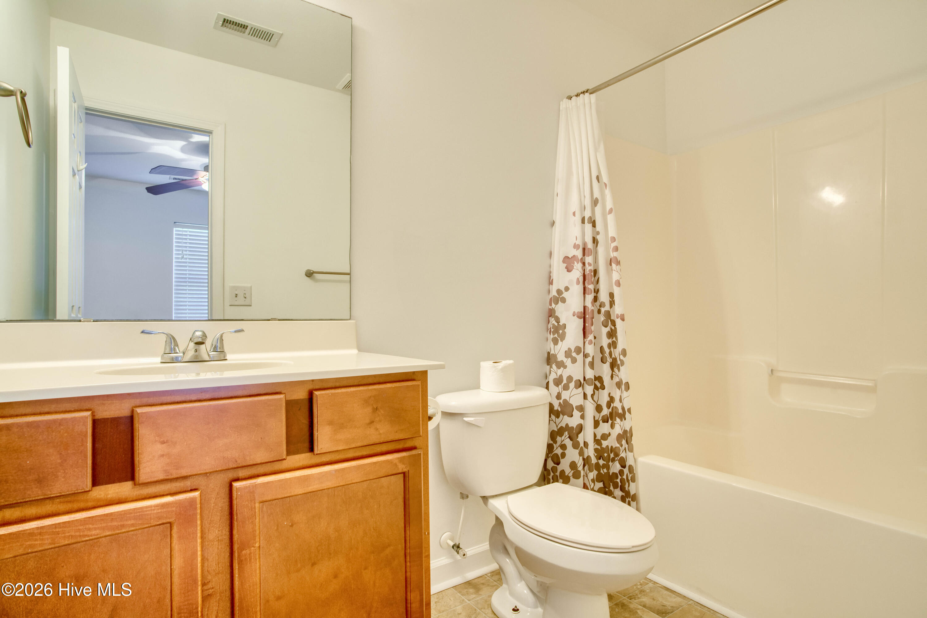 100552411 | Photo 13