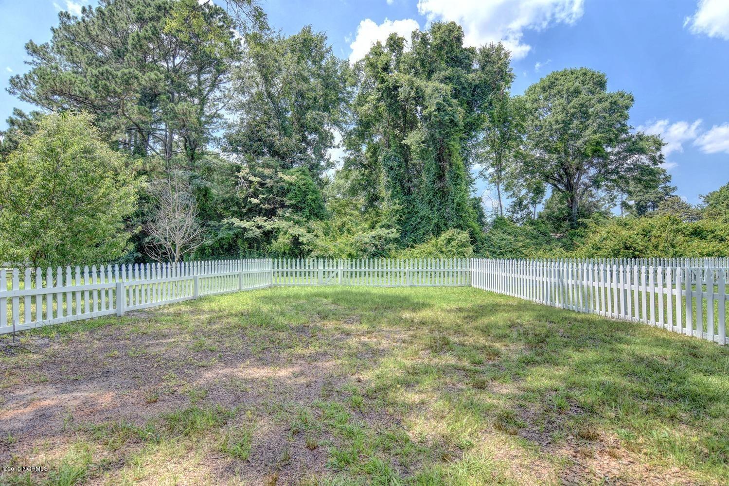 100557637 | Photo 17