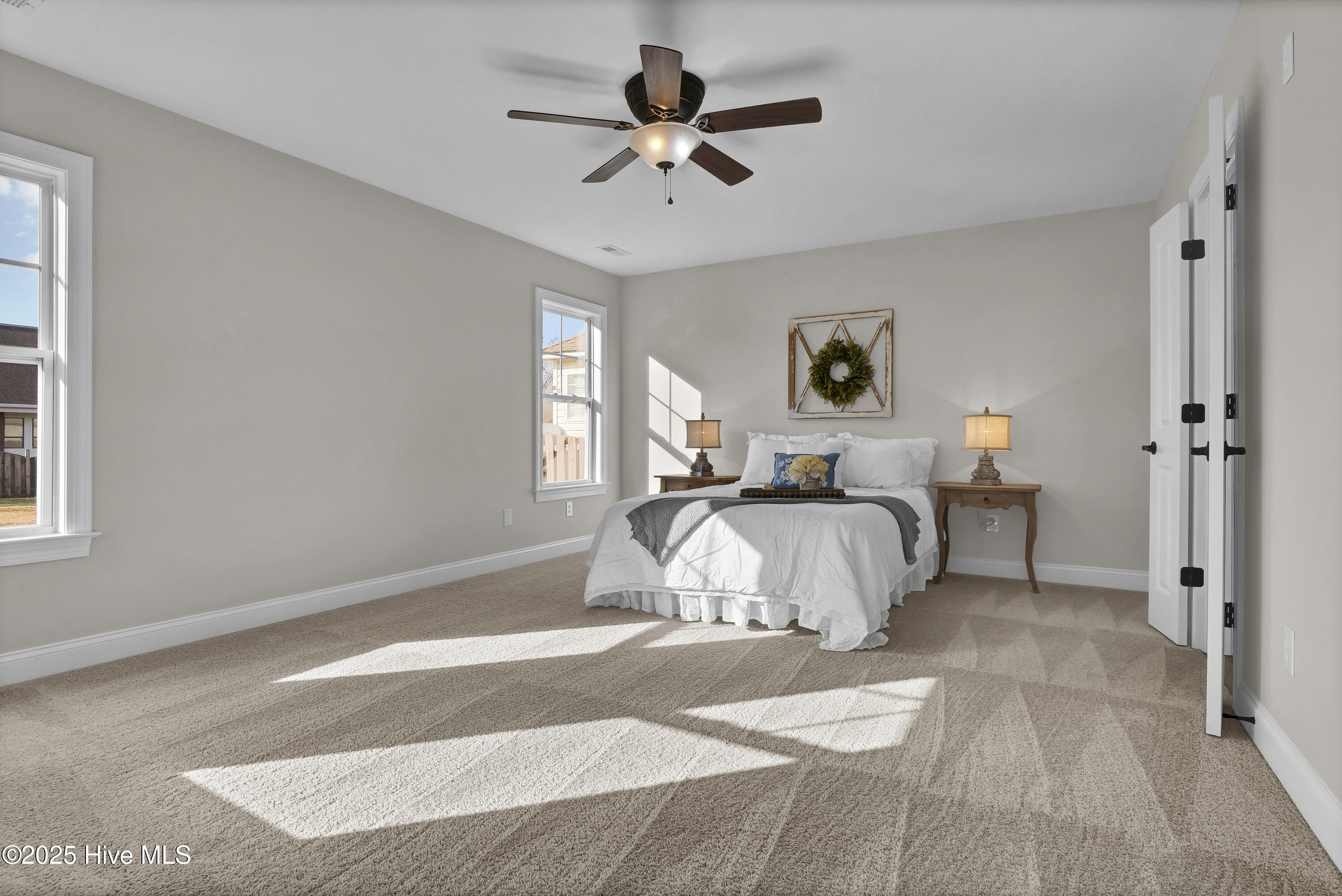 100539552 | Photo 16