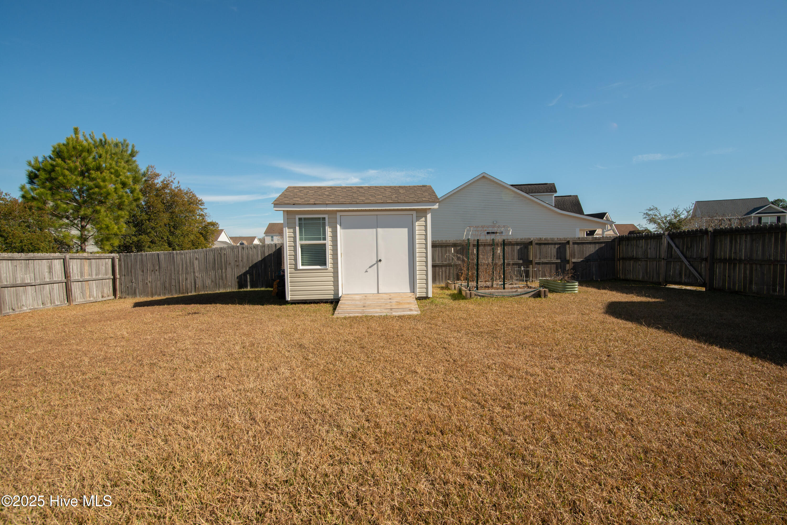 100545574 | Photo 42