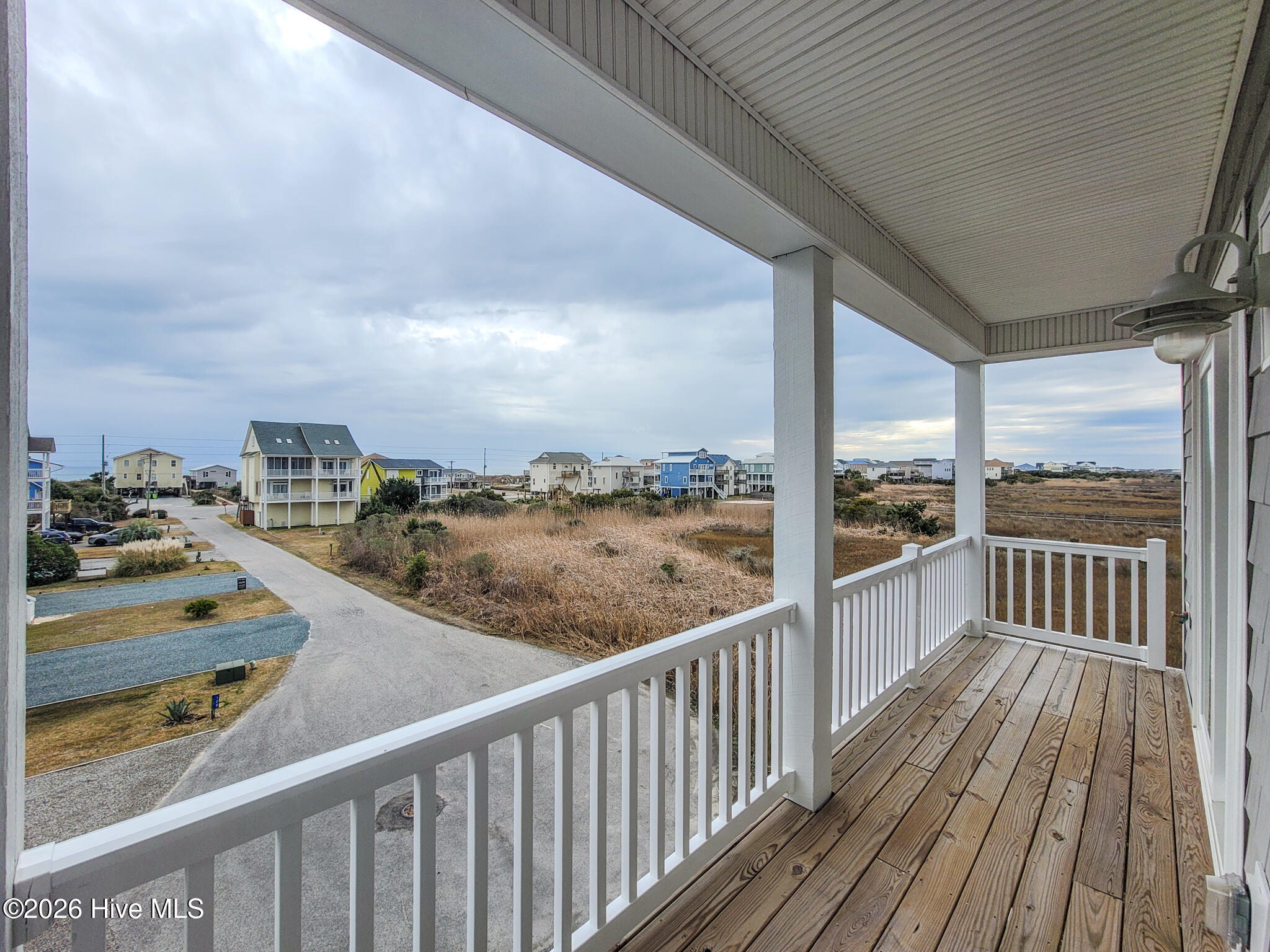 100553641 | Photo 44