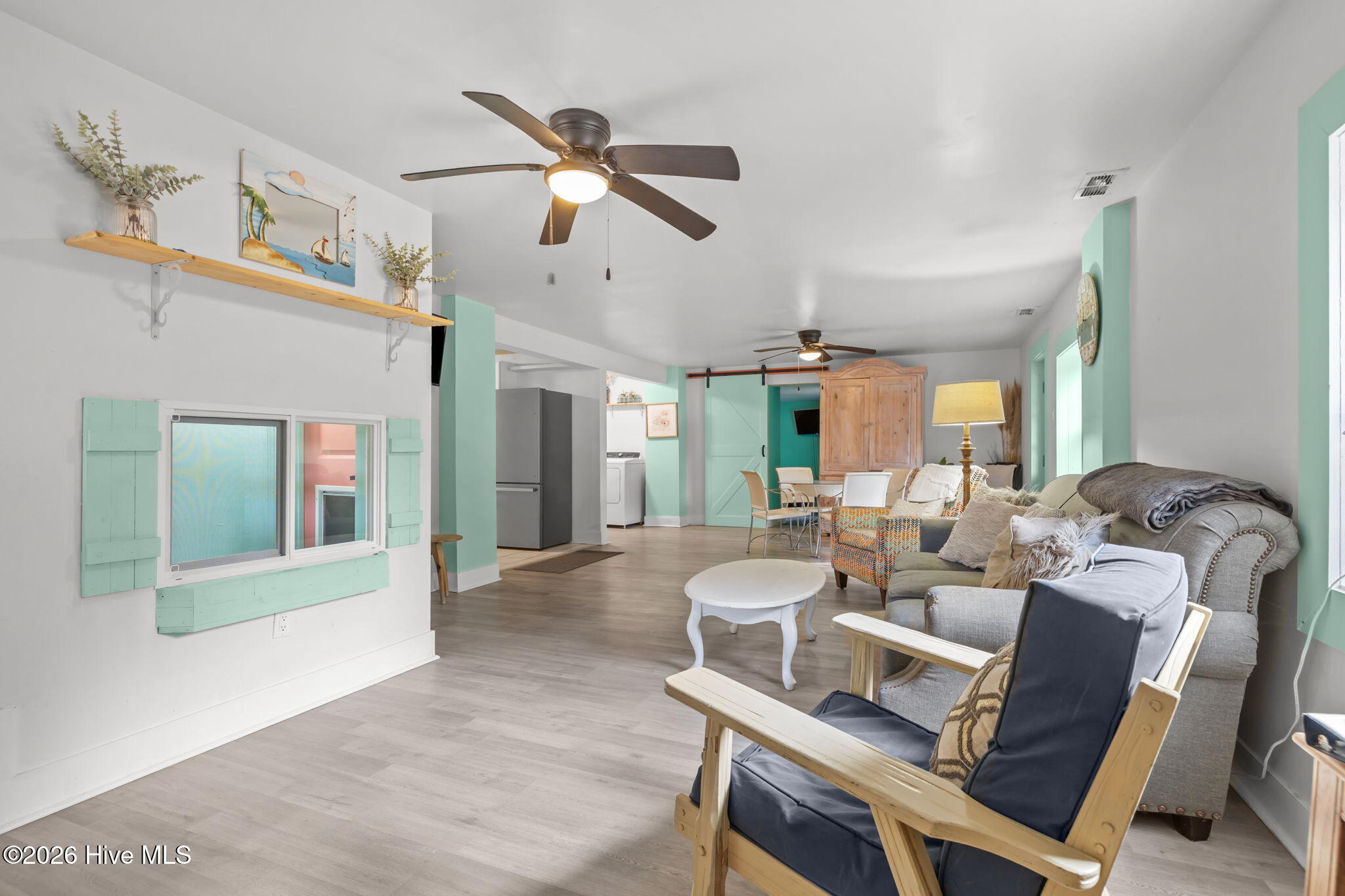 100552691 | Photo 13