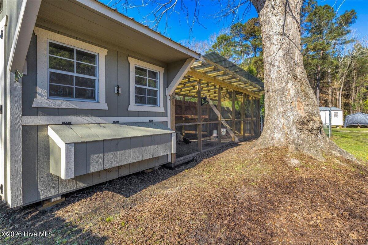 100561788 | Photo 62