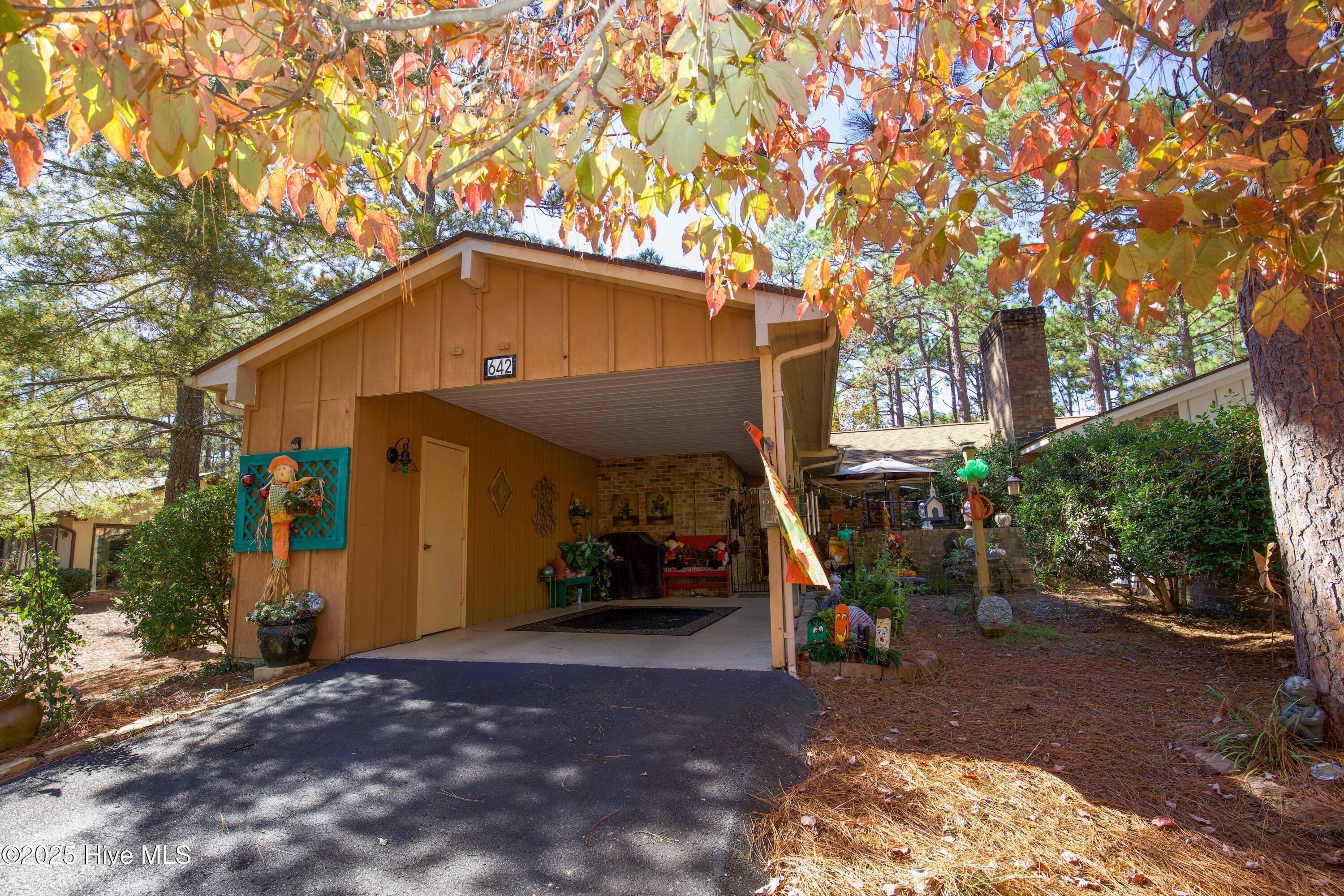 Homes for sale in Southern Pines, NC | 642 Redwood Dr, Southern Pines, NC 28387 | MLS# 100550221