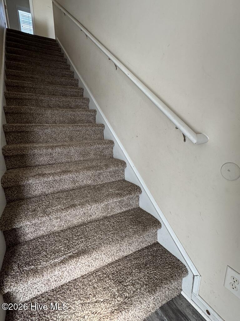 100552168 | Photo 11