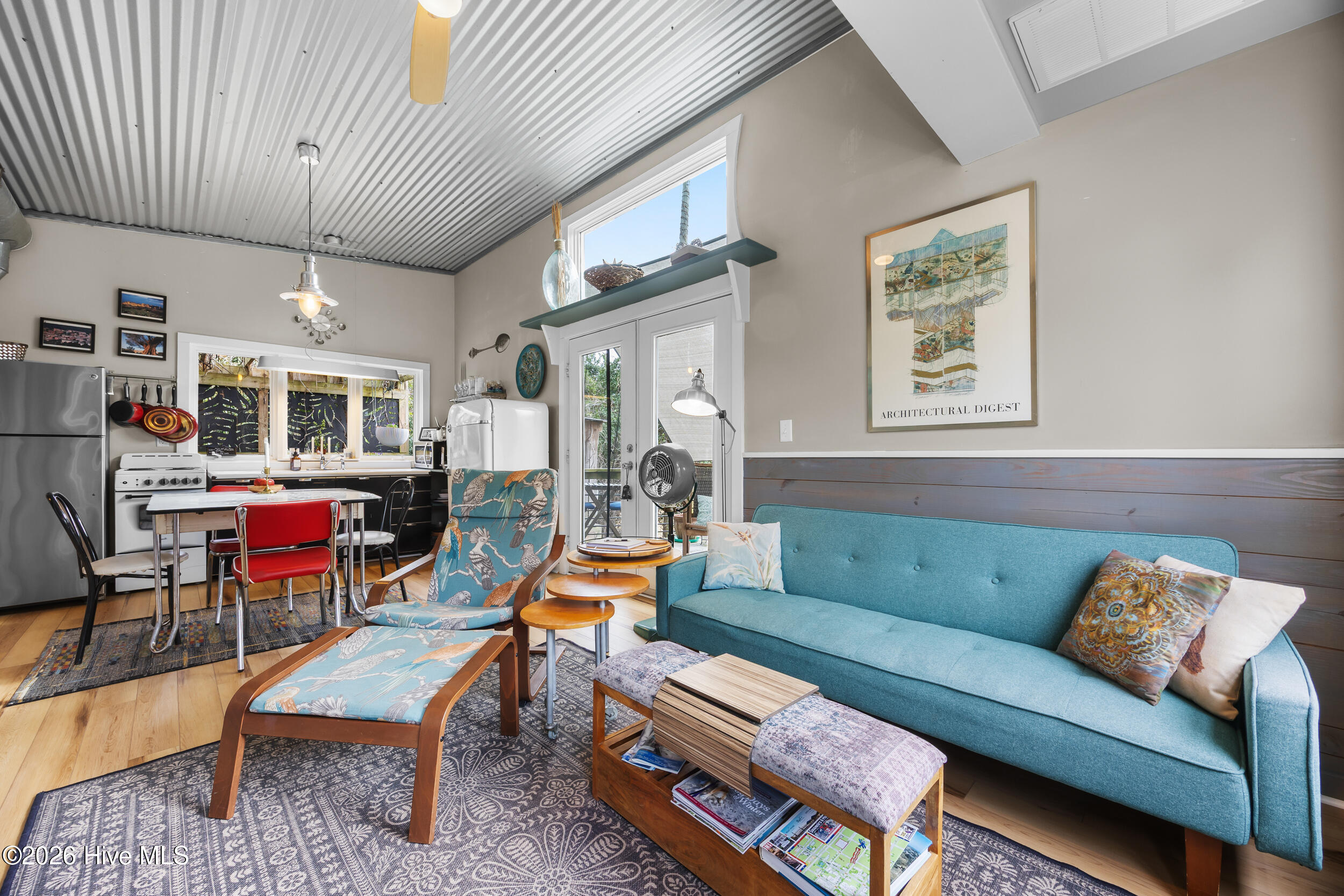 100559586 | Photo 68