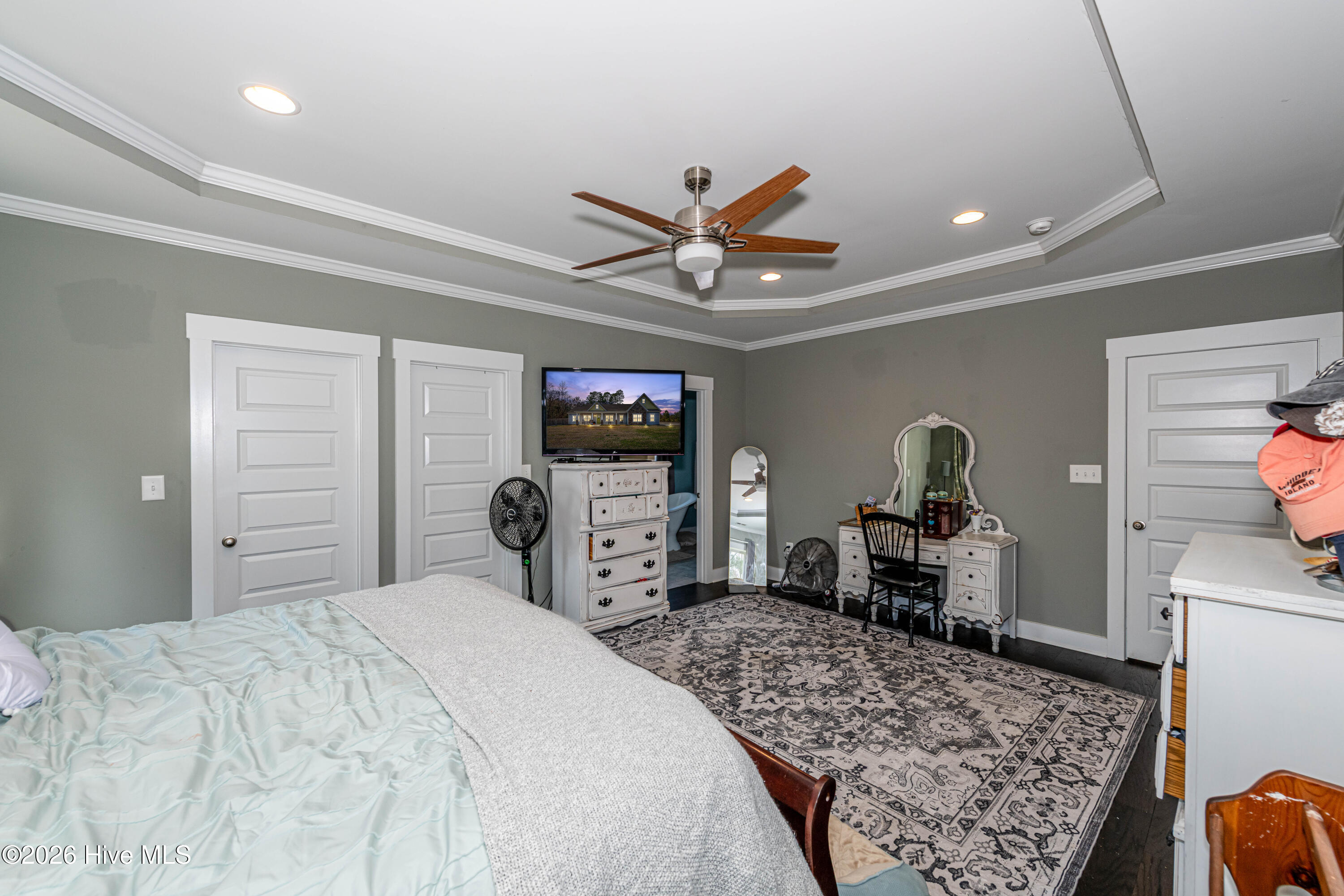 100559174 | Photo 42