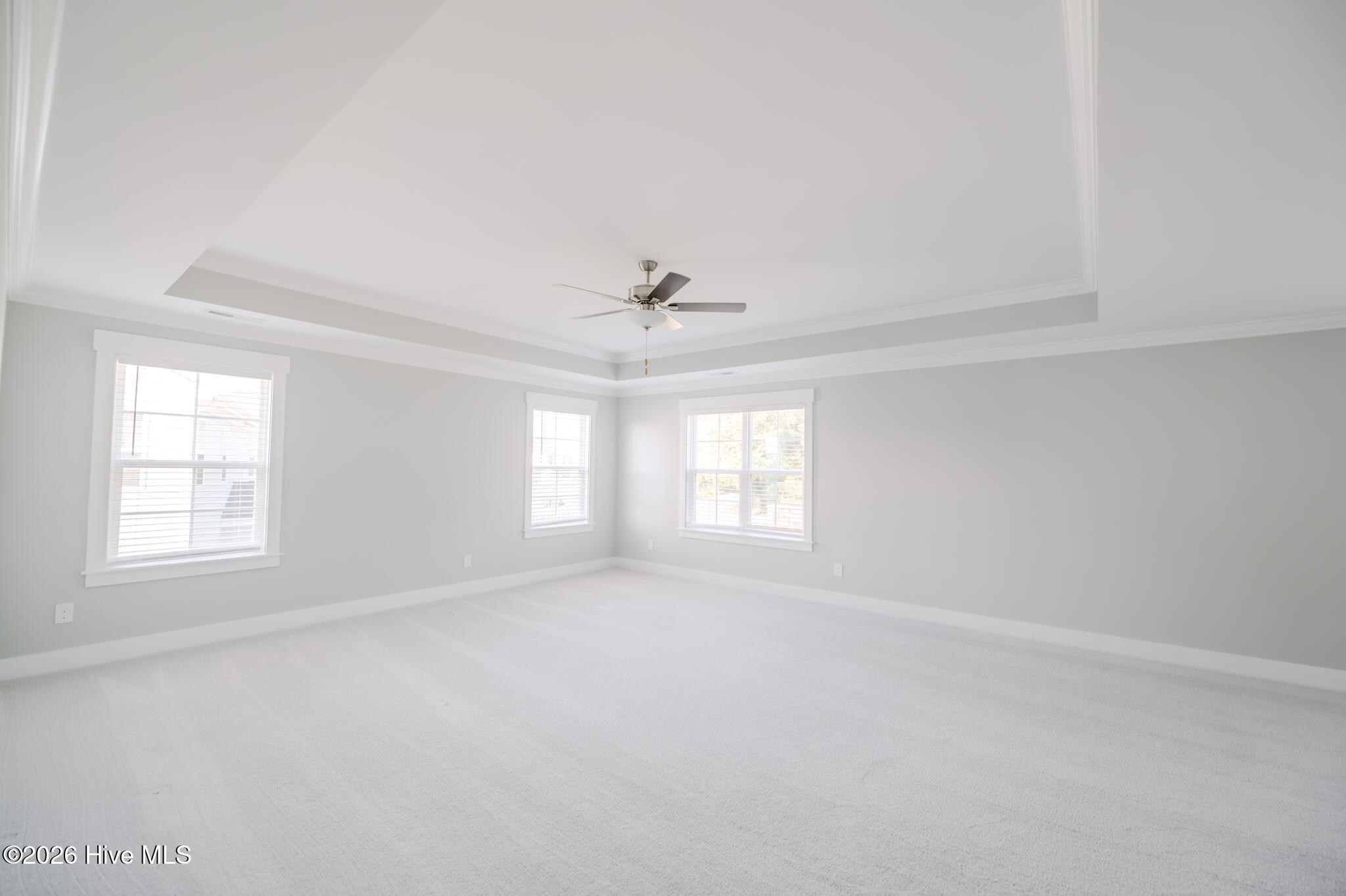 100567790 | Photo 67