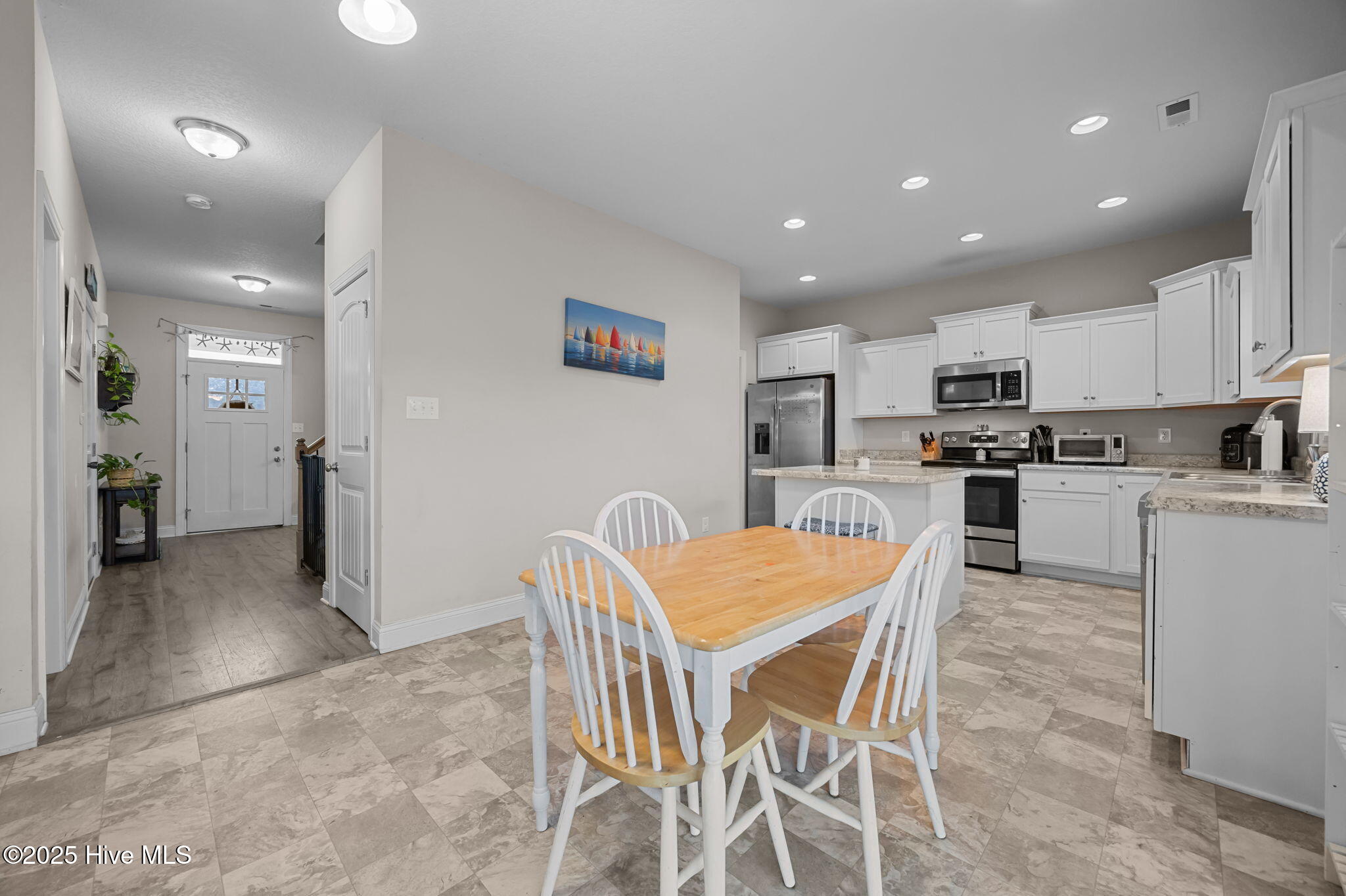 123 Village Creek Drive,Maysville