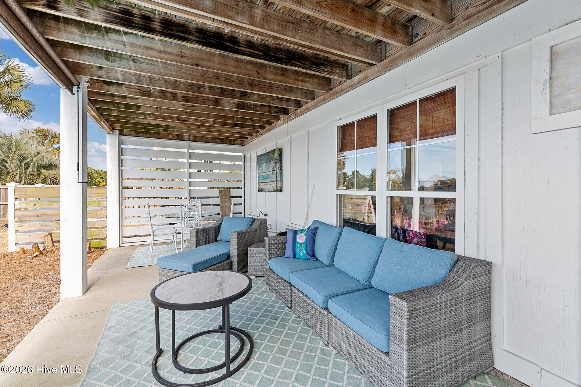 100554340 | Photo 68