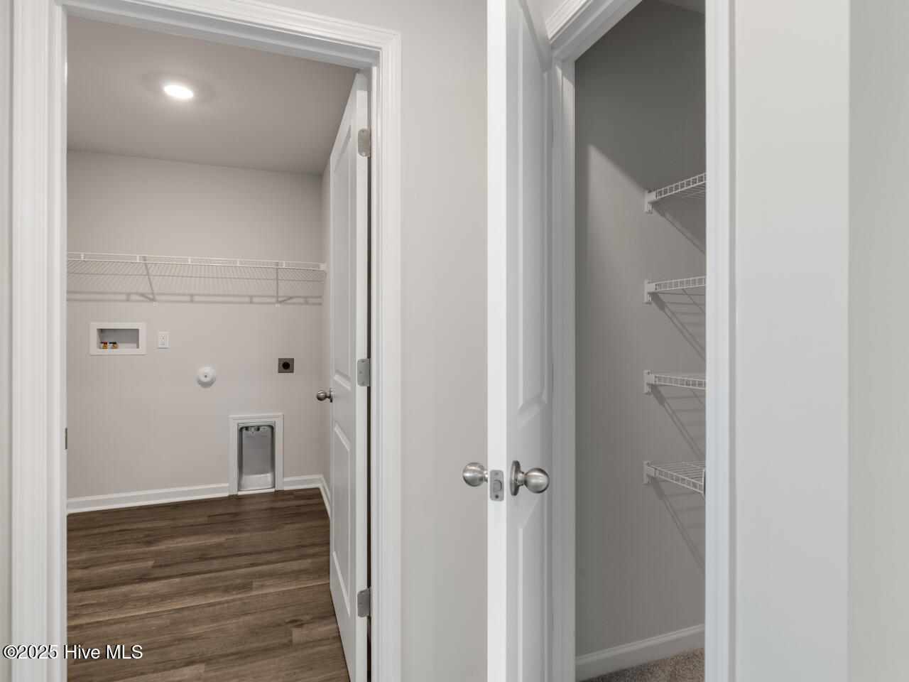 100546260 | Photo 24