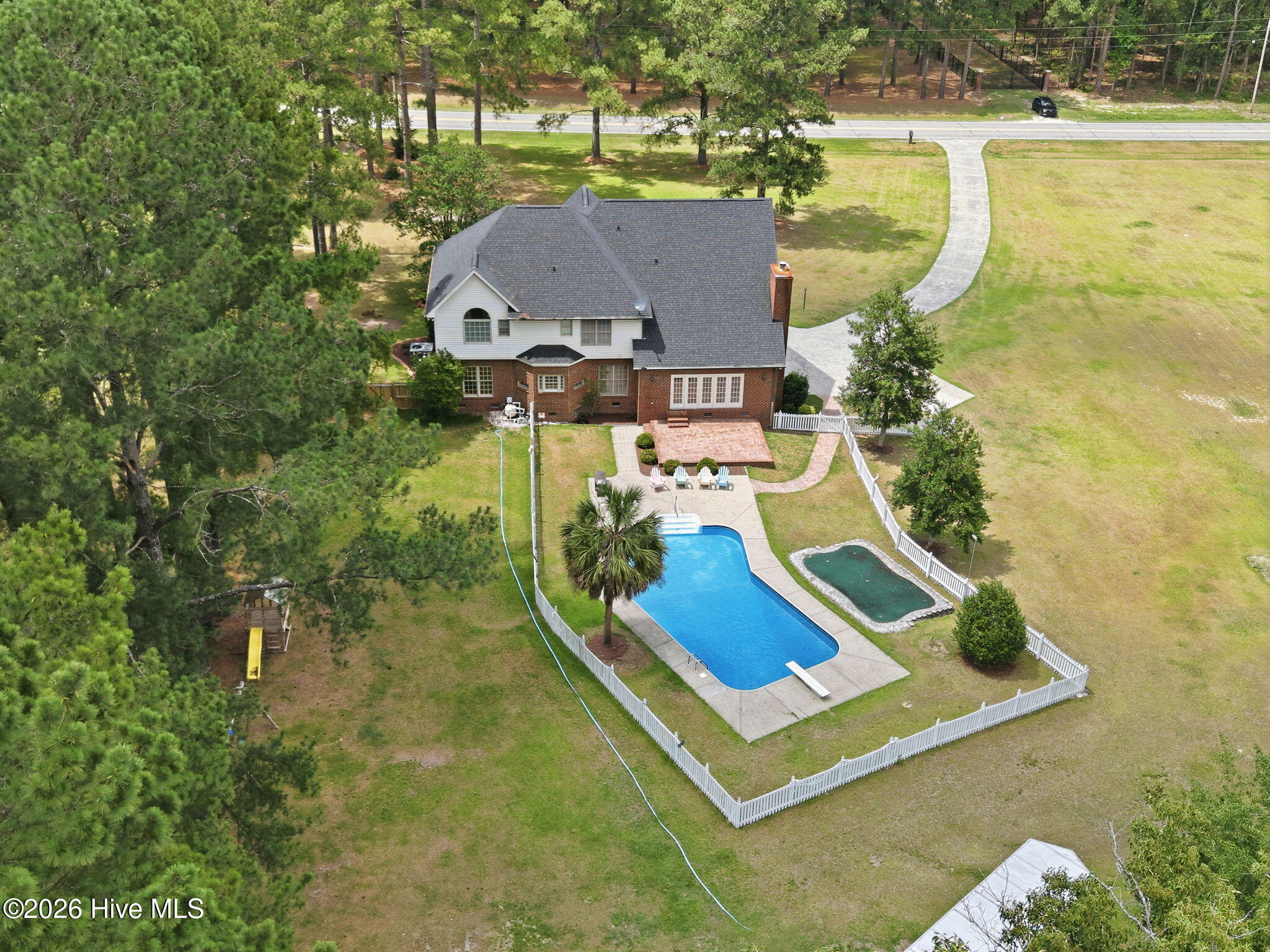 rear - enjoy your privacy and nature !