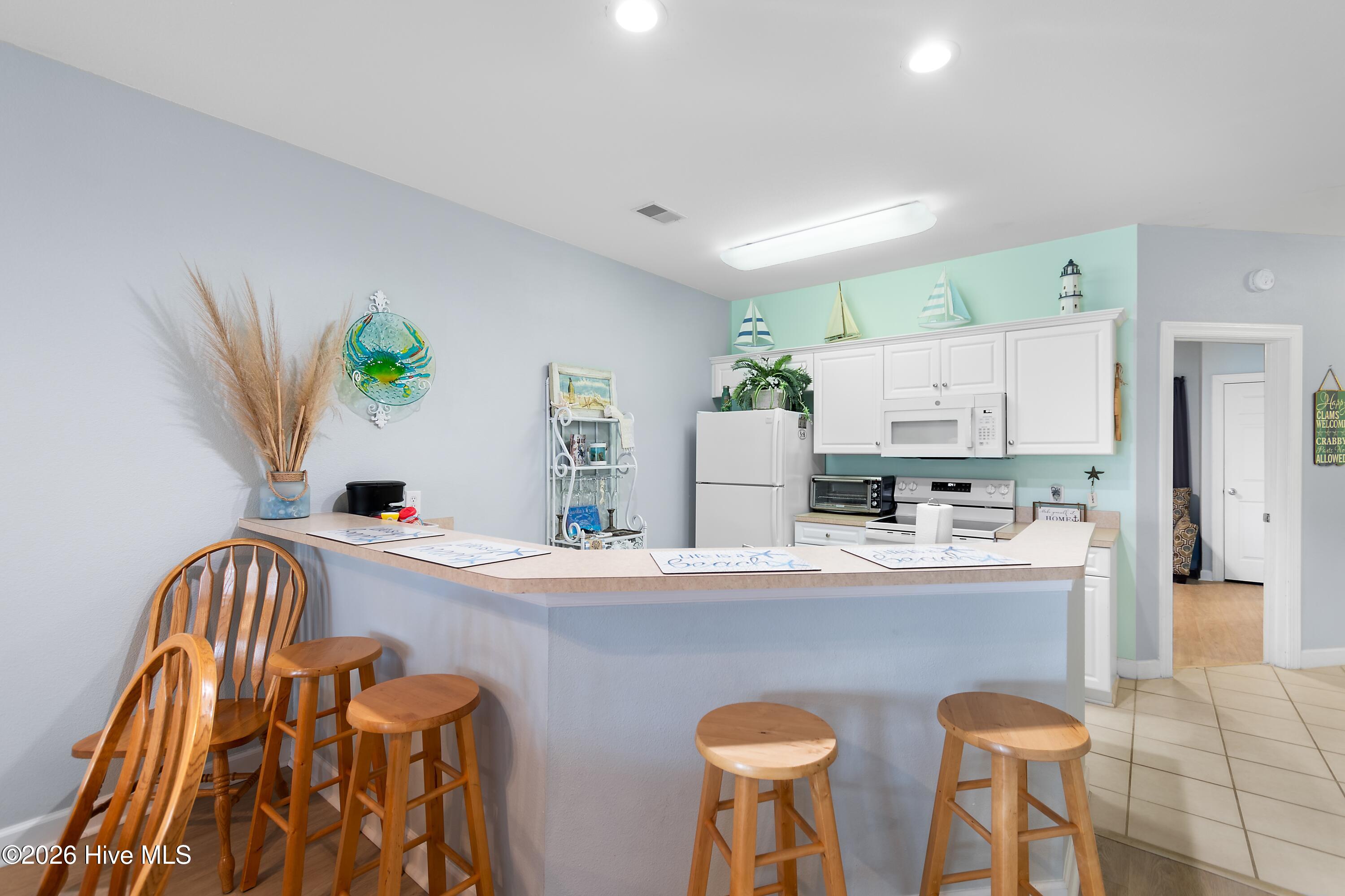 100562819 | Photo 13