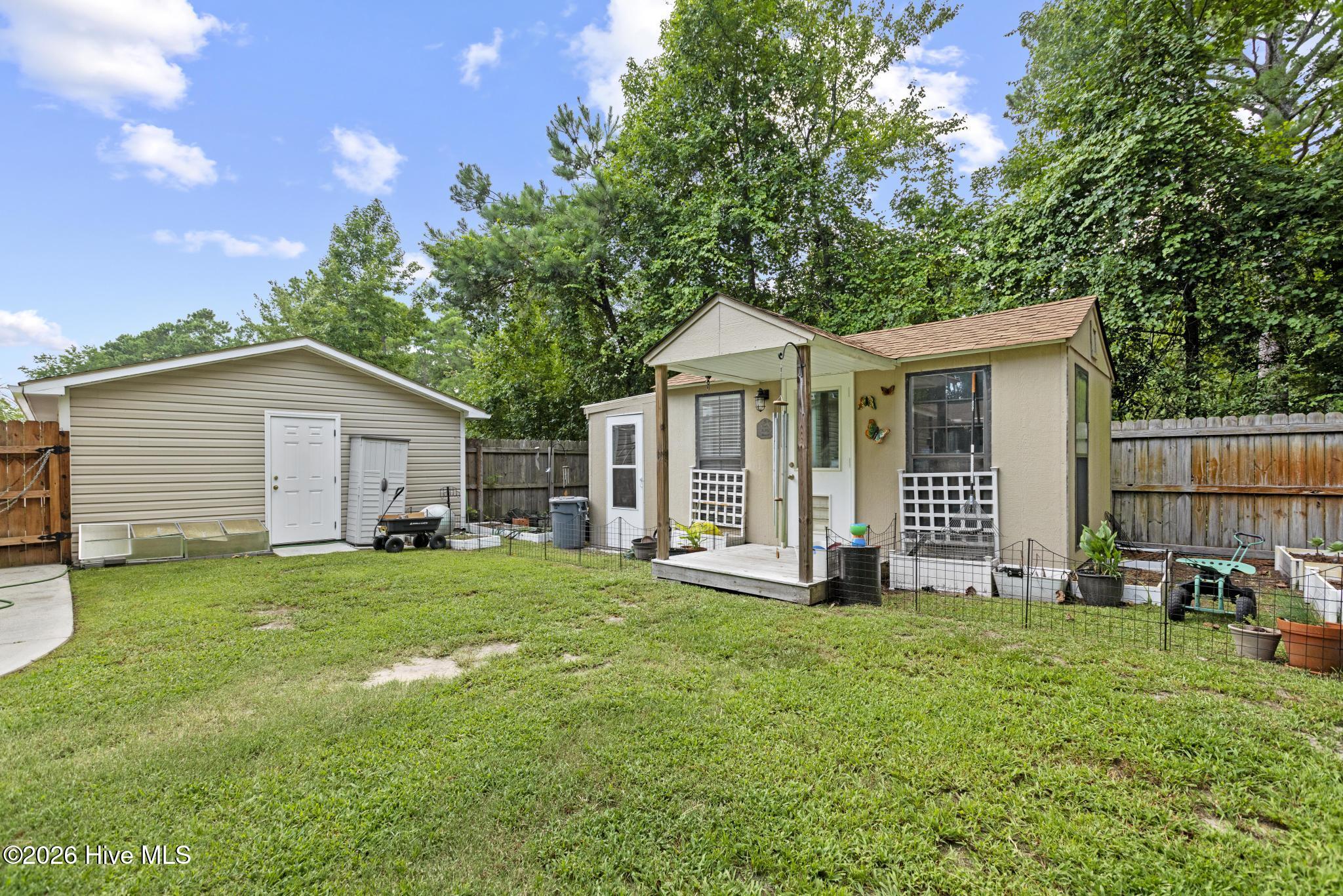 408 Quailridge Court,Peletier