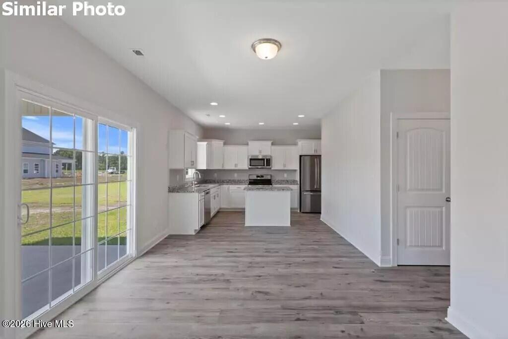 512 E Black Water Lane,Maysville