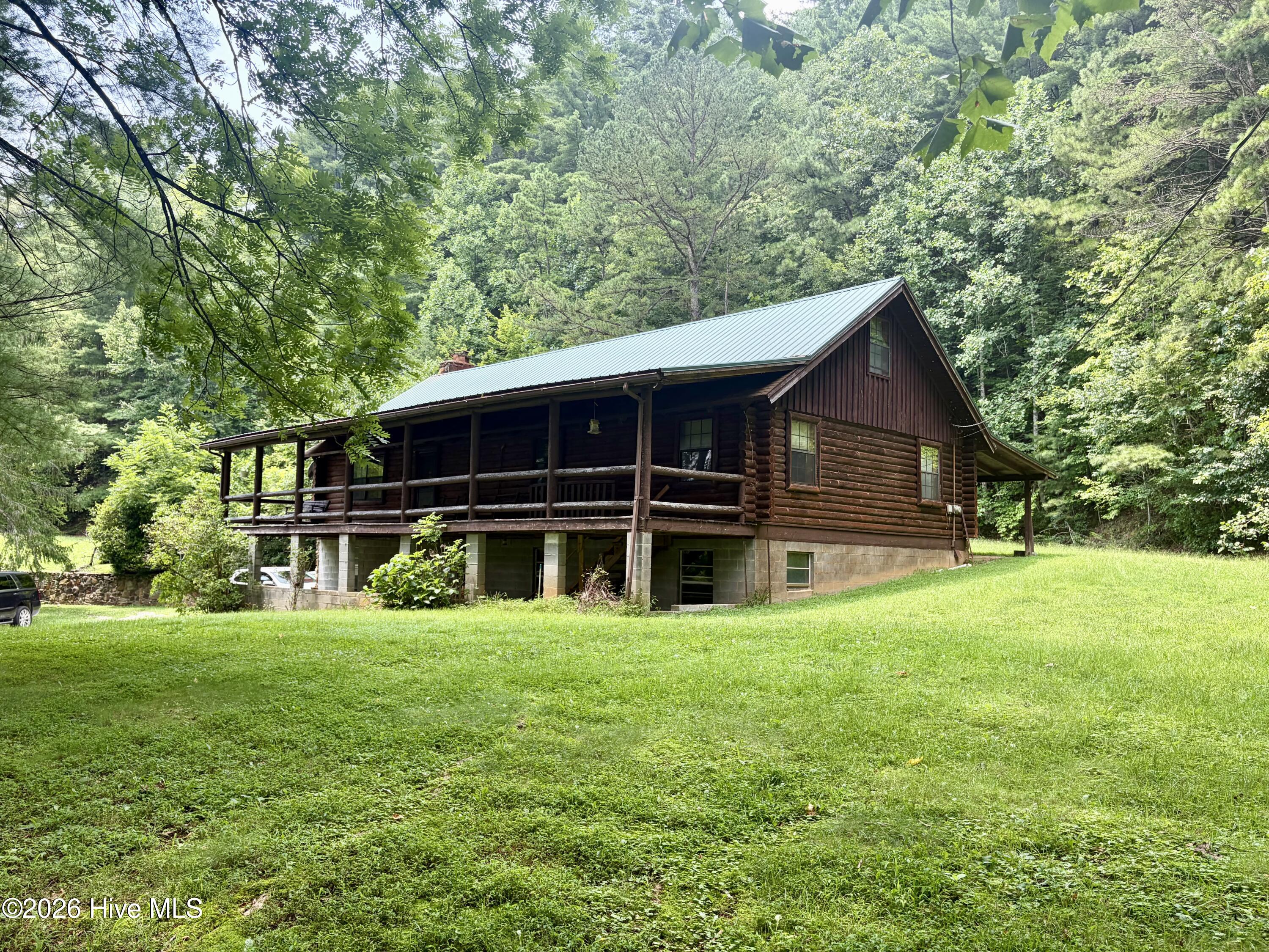 913 Franks Creek Road