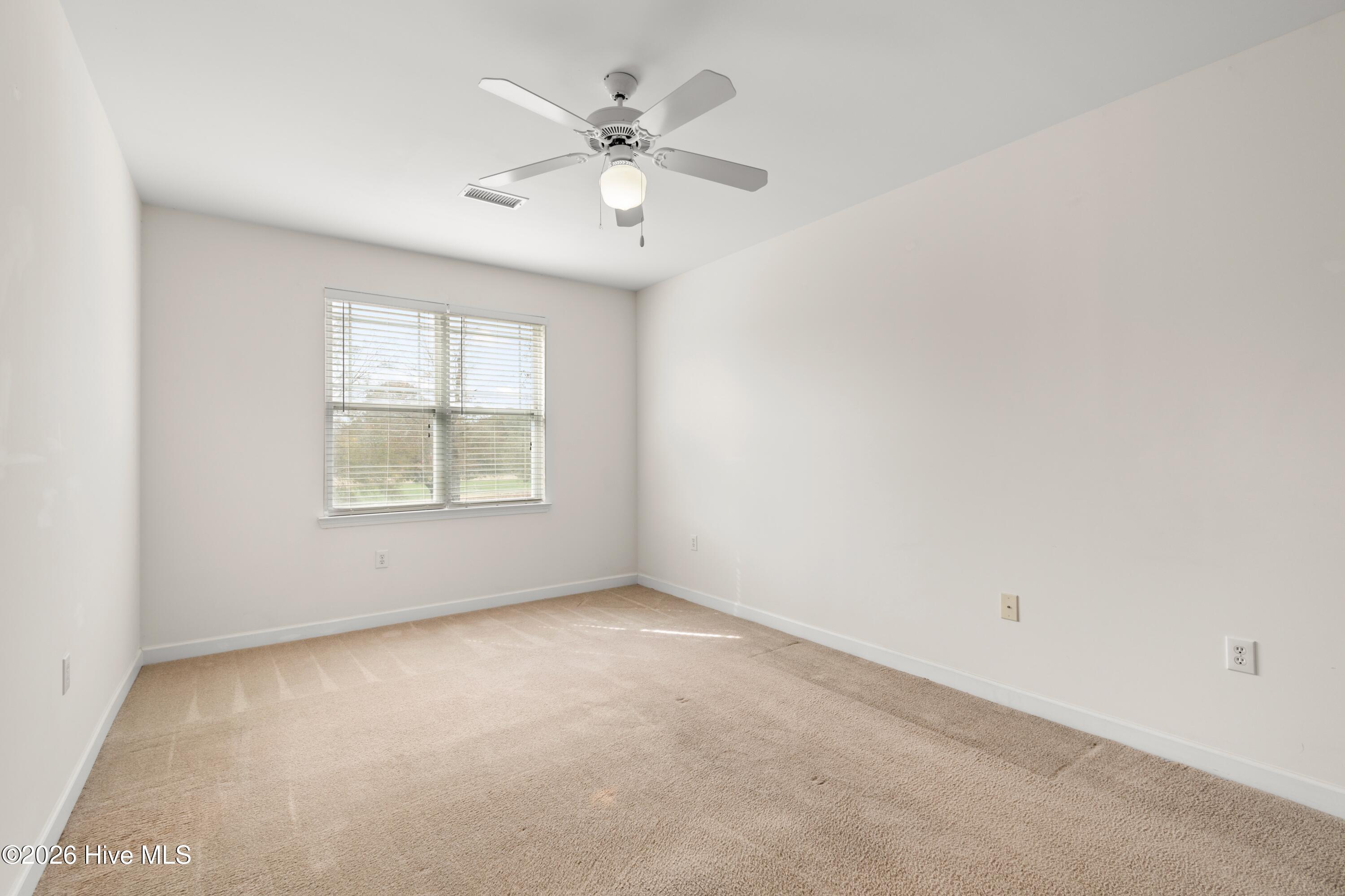 100557008 | Photo 17