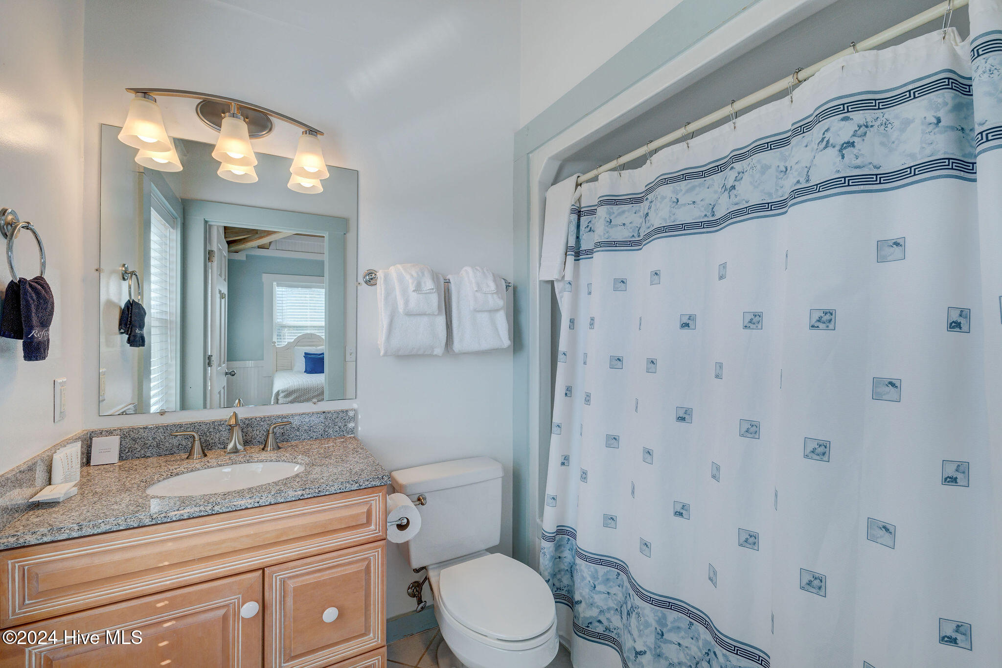 100526759 | Photo 37