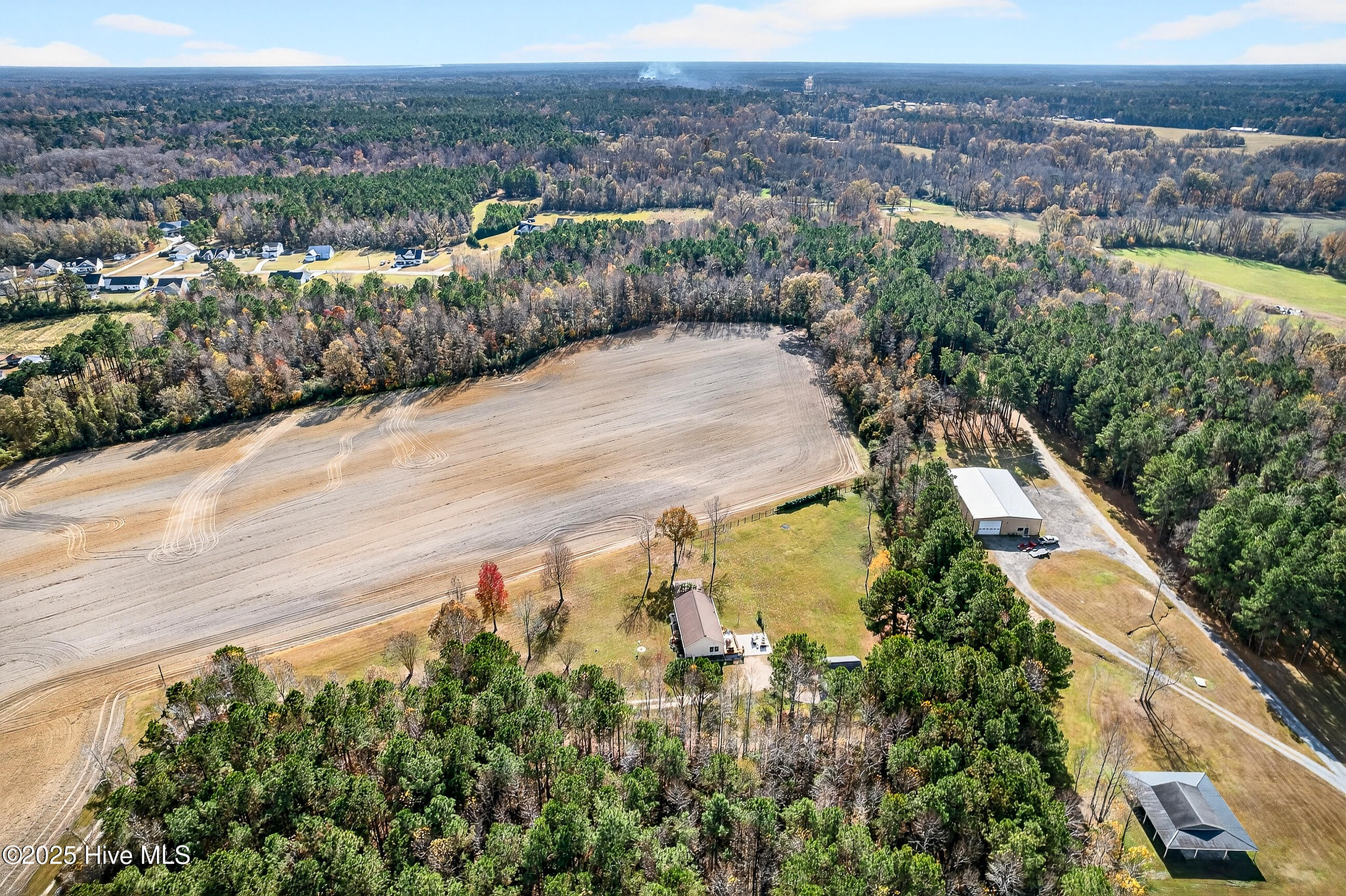 100543152 | Photo 37