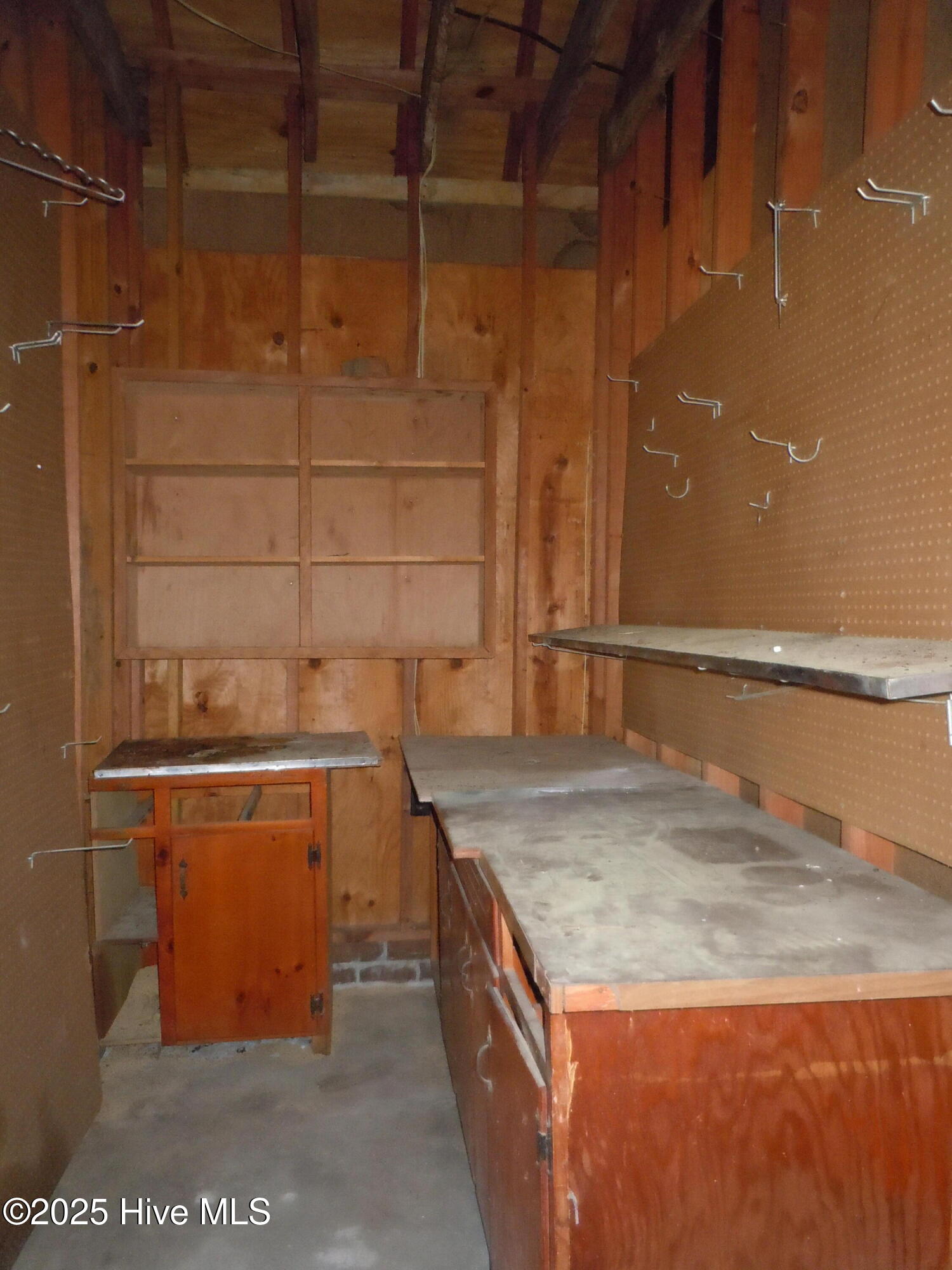 100533053 | Photo 74