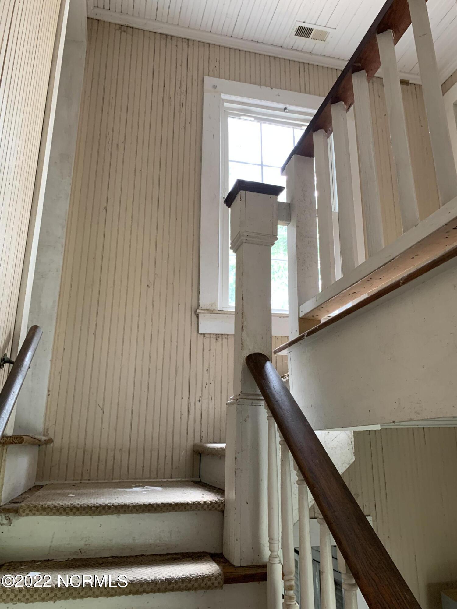 Homes for sale in Maysville, NC | 610 Jenkins Ave, Maysville, NC 28555 | MLS# 100550238