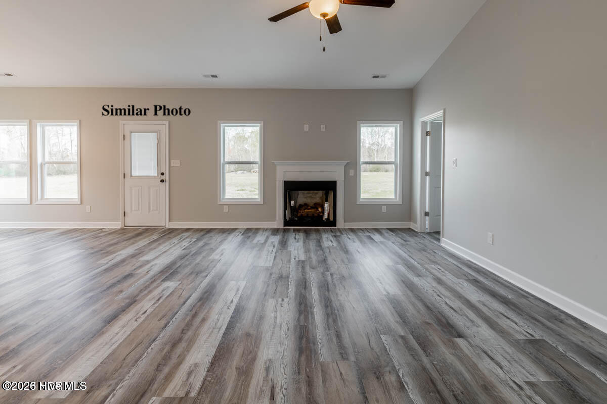 100559234 | Photo 15