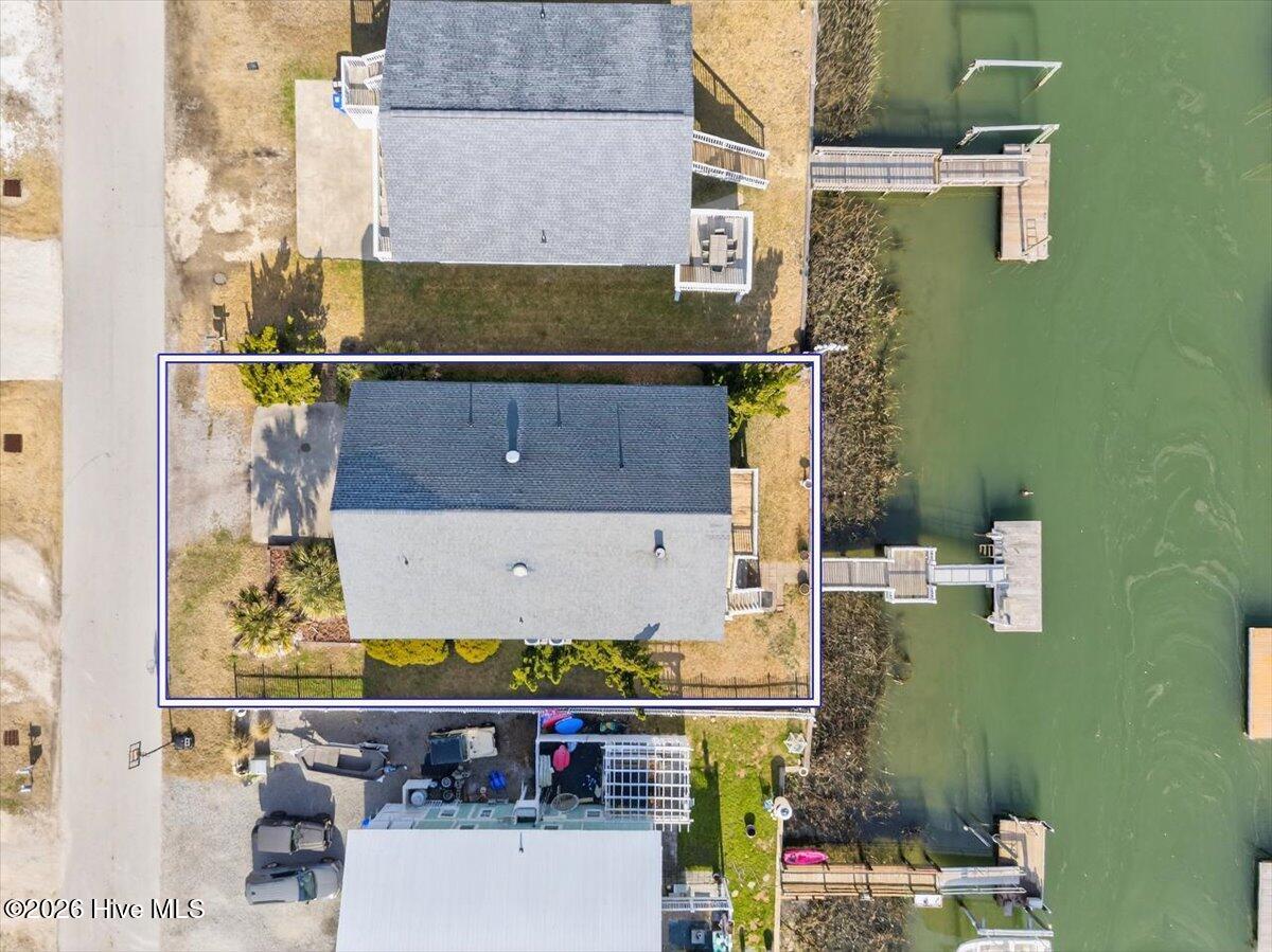 100548293 | Photo 48