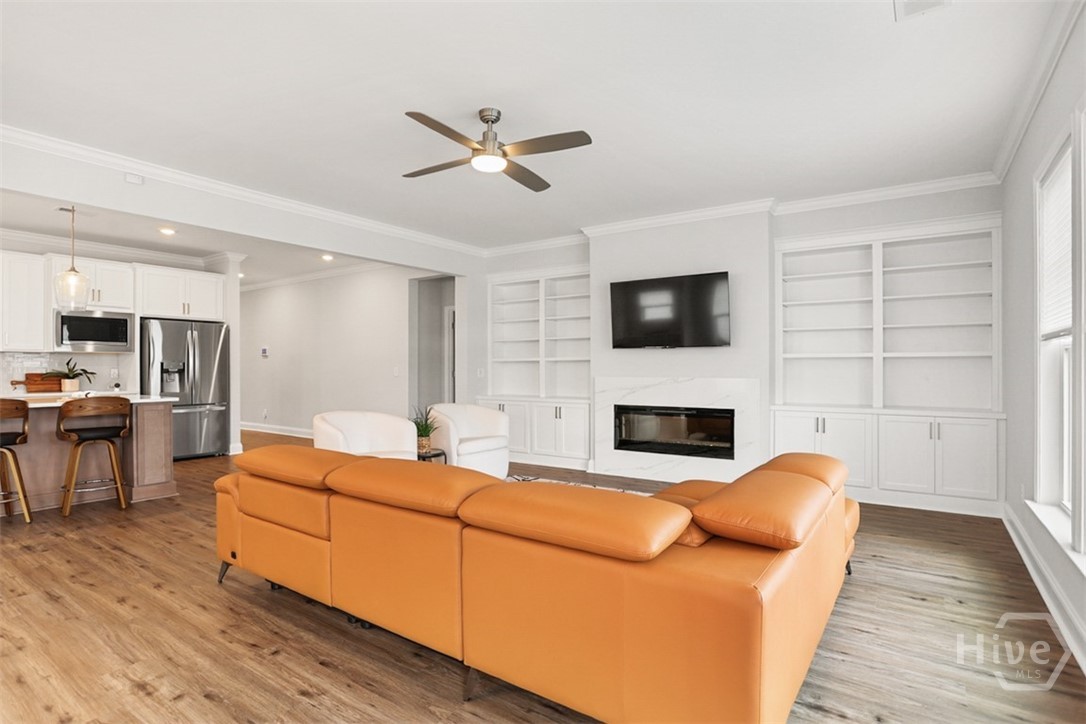 155 Champlain Drive
