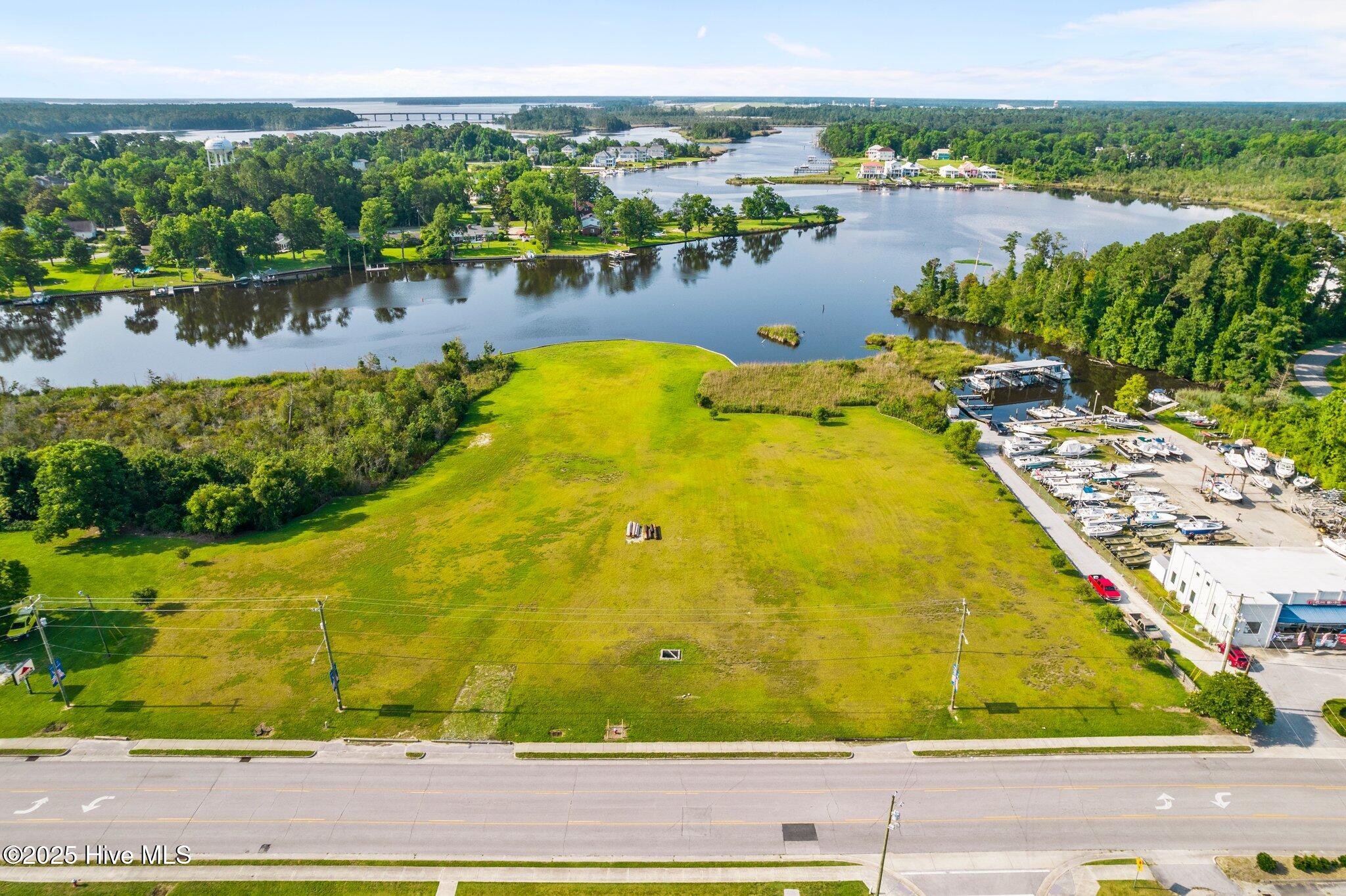 000 Old Bridge Street, Jacksonville, NC, 28540