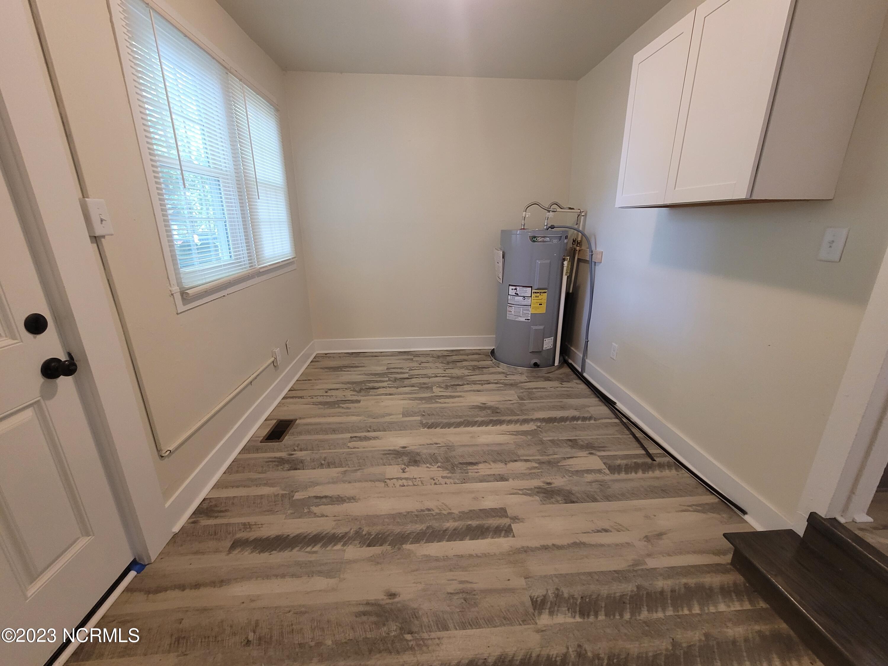 100566381 | Photo 18