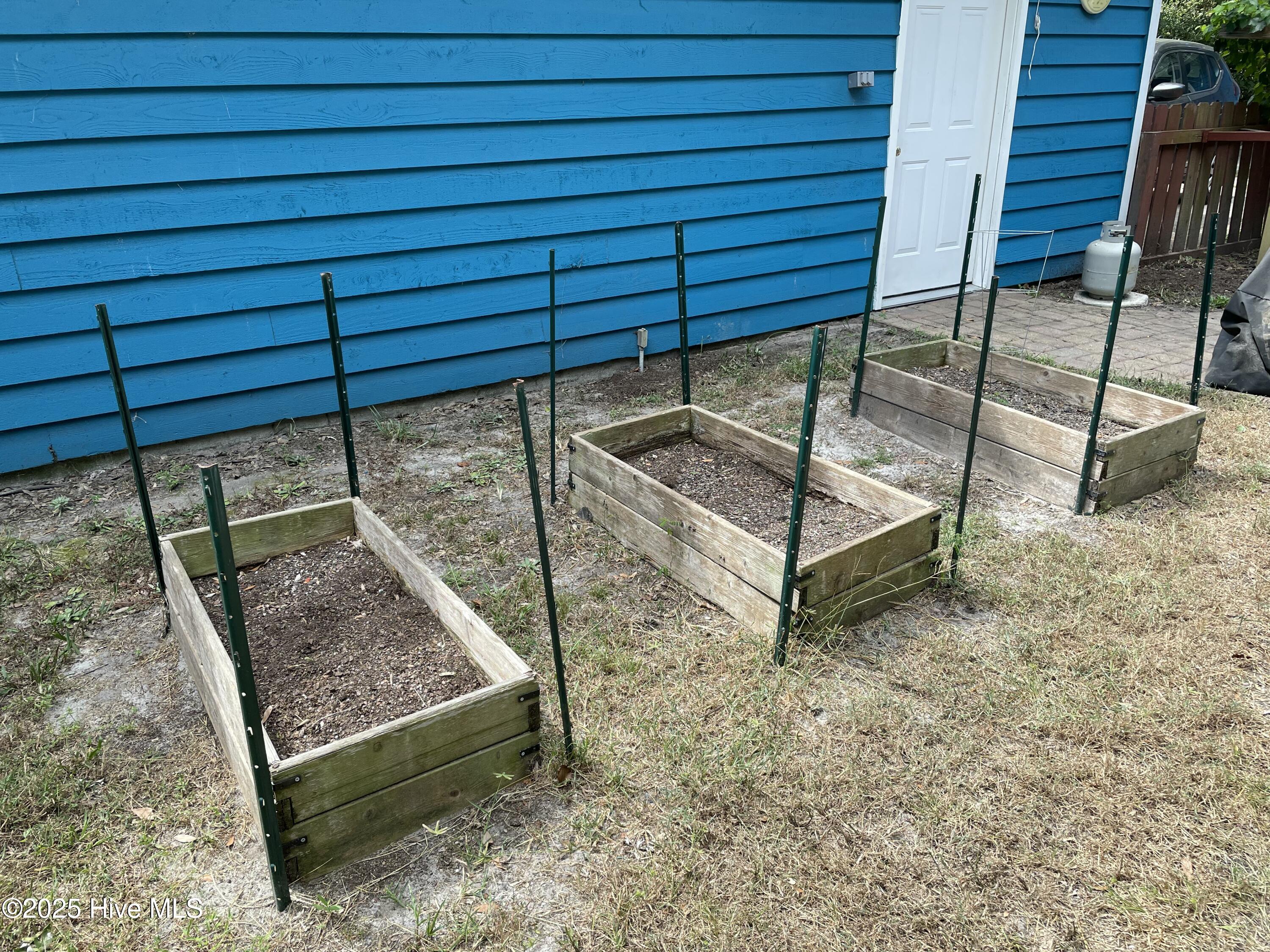 100533907 | Photo 31