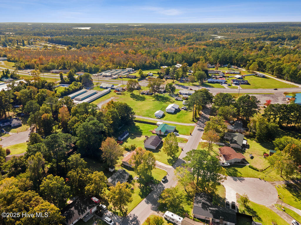 100538404 | Photo 51