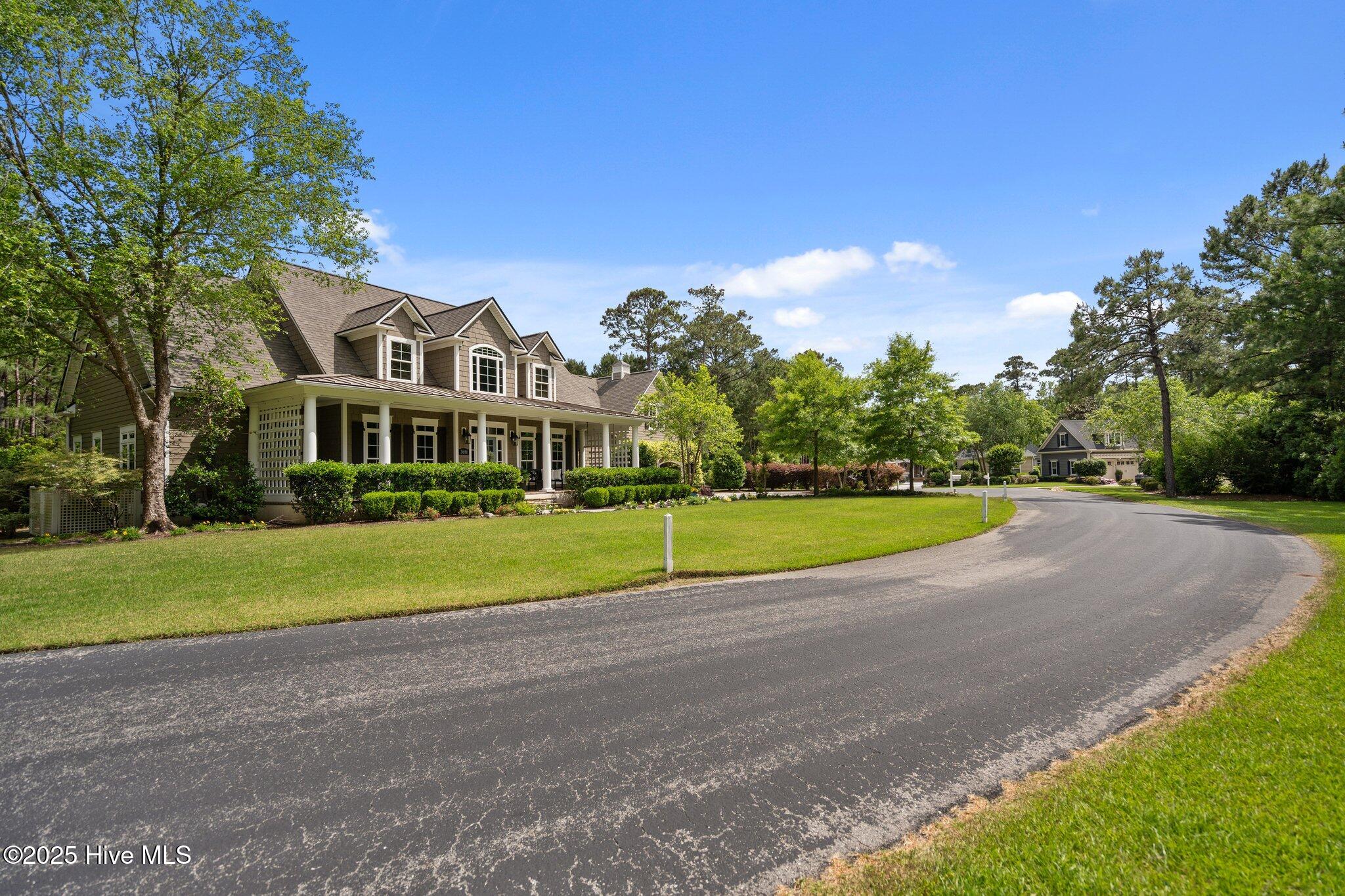 100565962 | Photo 75